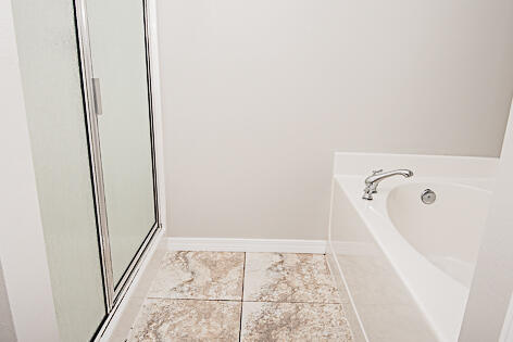 KUYKENDALL EST - Residential Lease