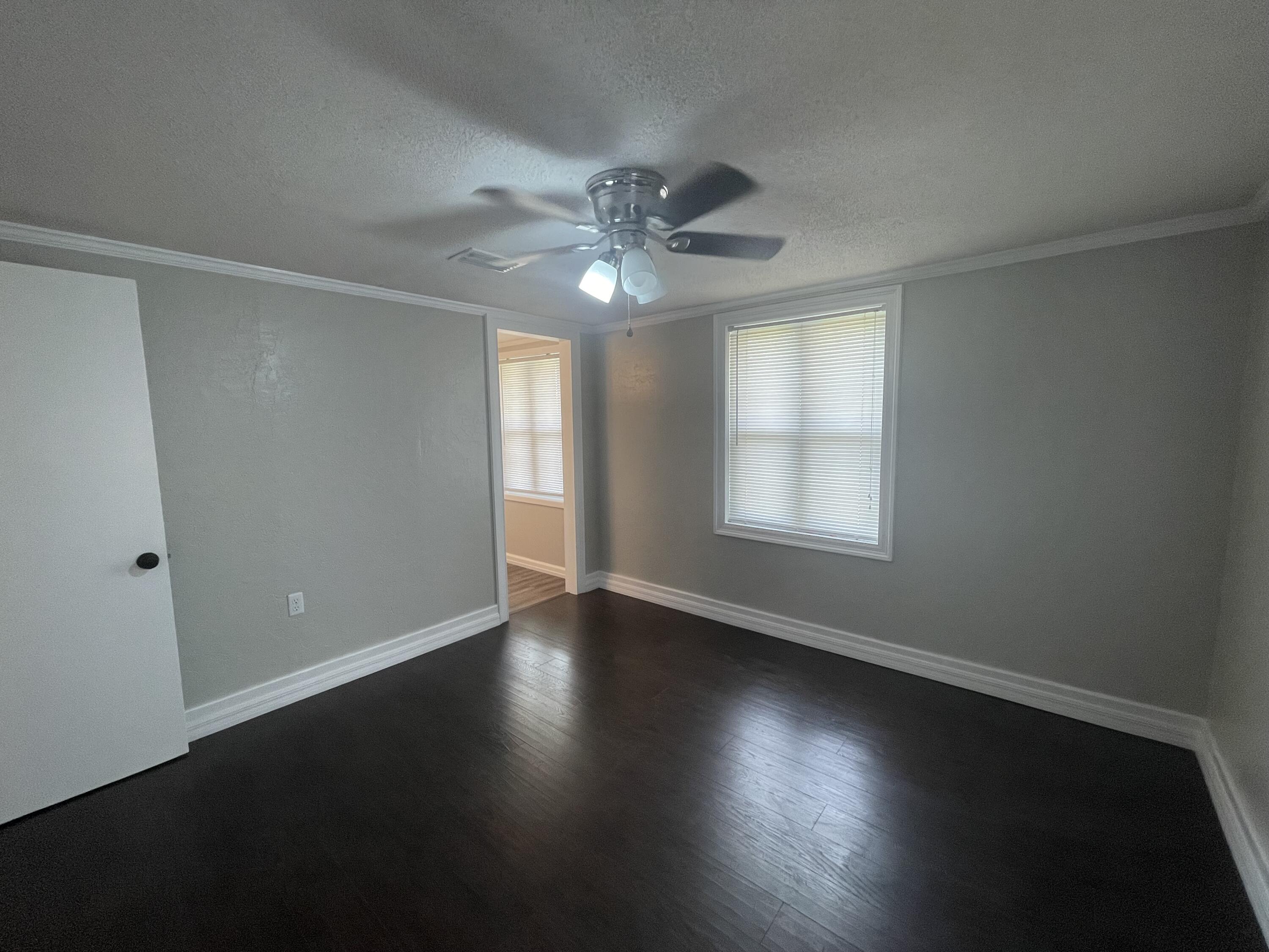 EDNEY 2ND ADD - Residential Lease