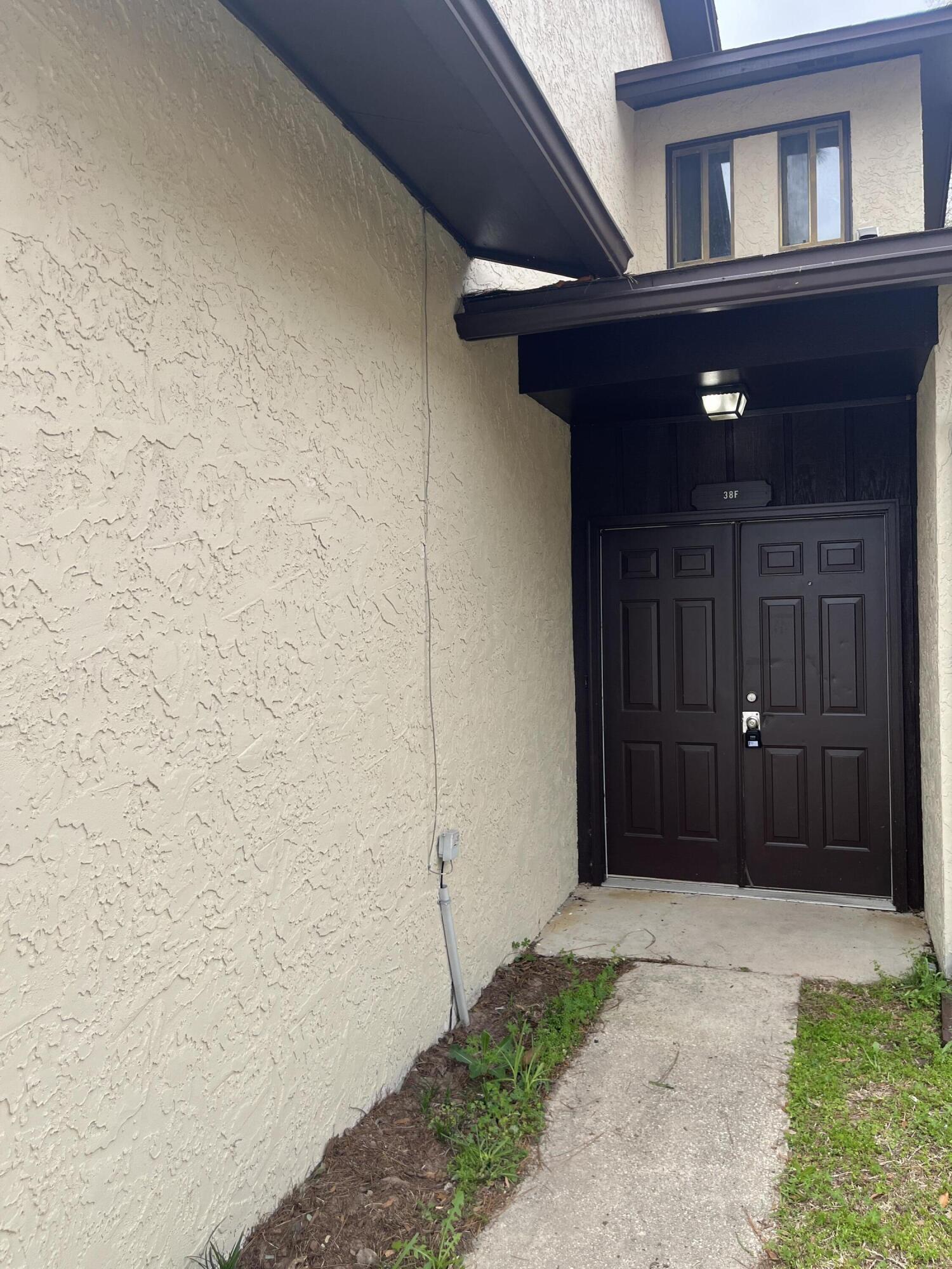 PARKWOOD TERRACE - Residential Lease