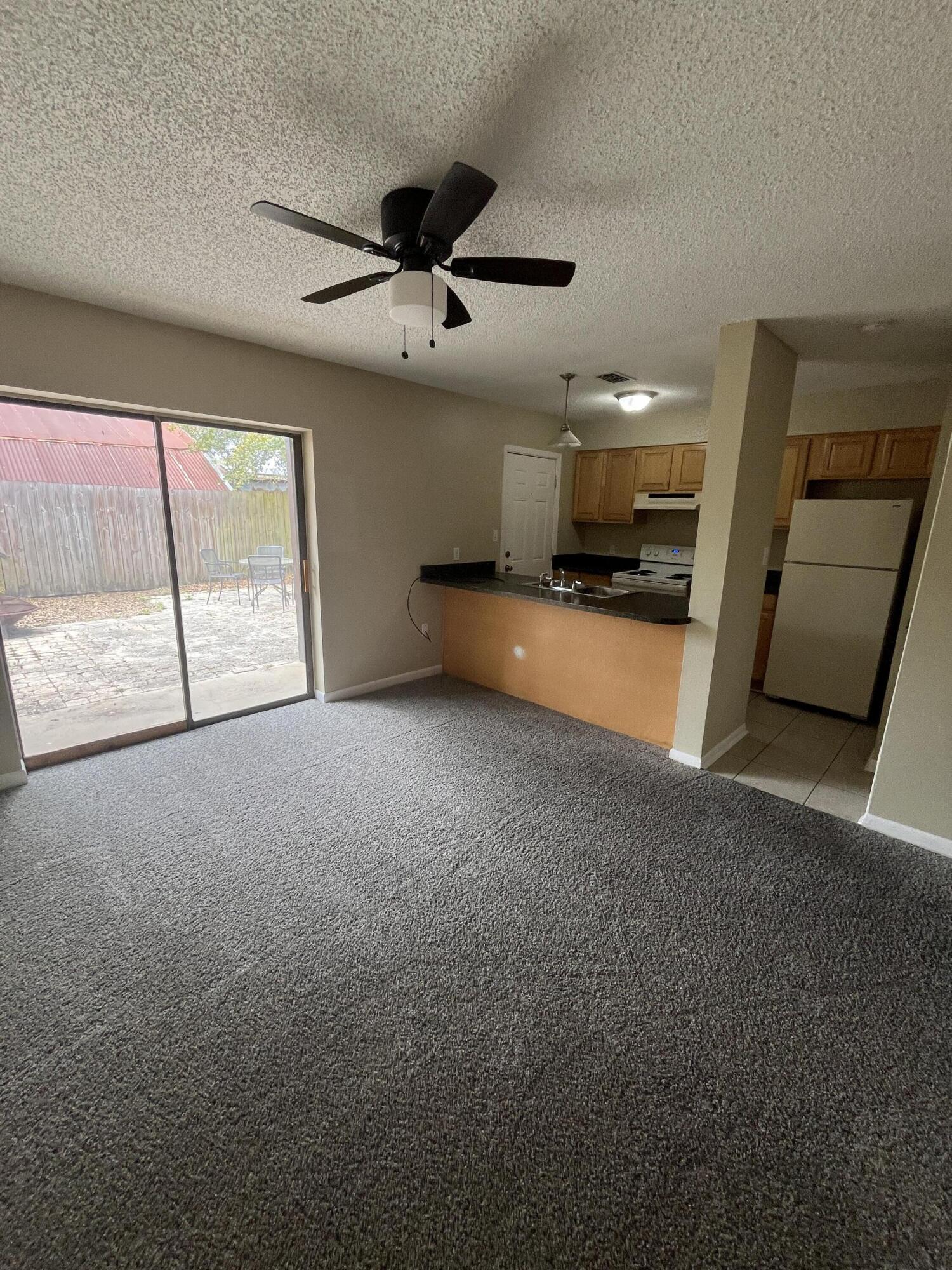 PARKWOOD TERRACE - Residential Lease