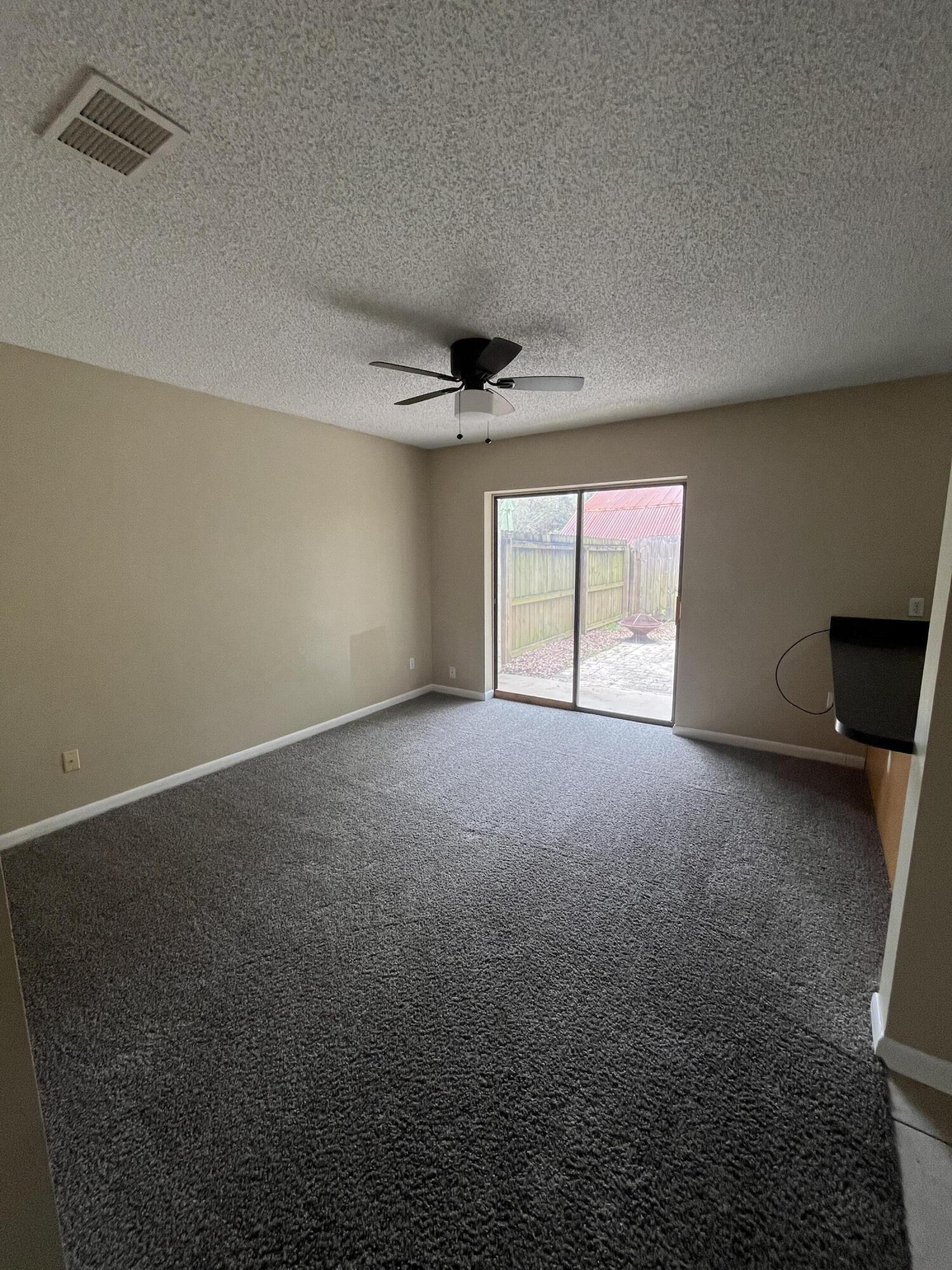 PARKWOOD TERRACE - Residential Lease