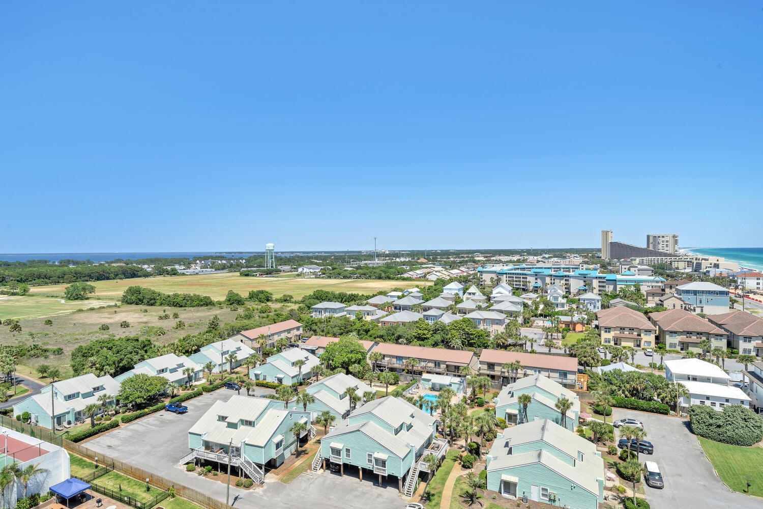 DESTIN SURFSIDE CONDO - Residential