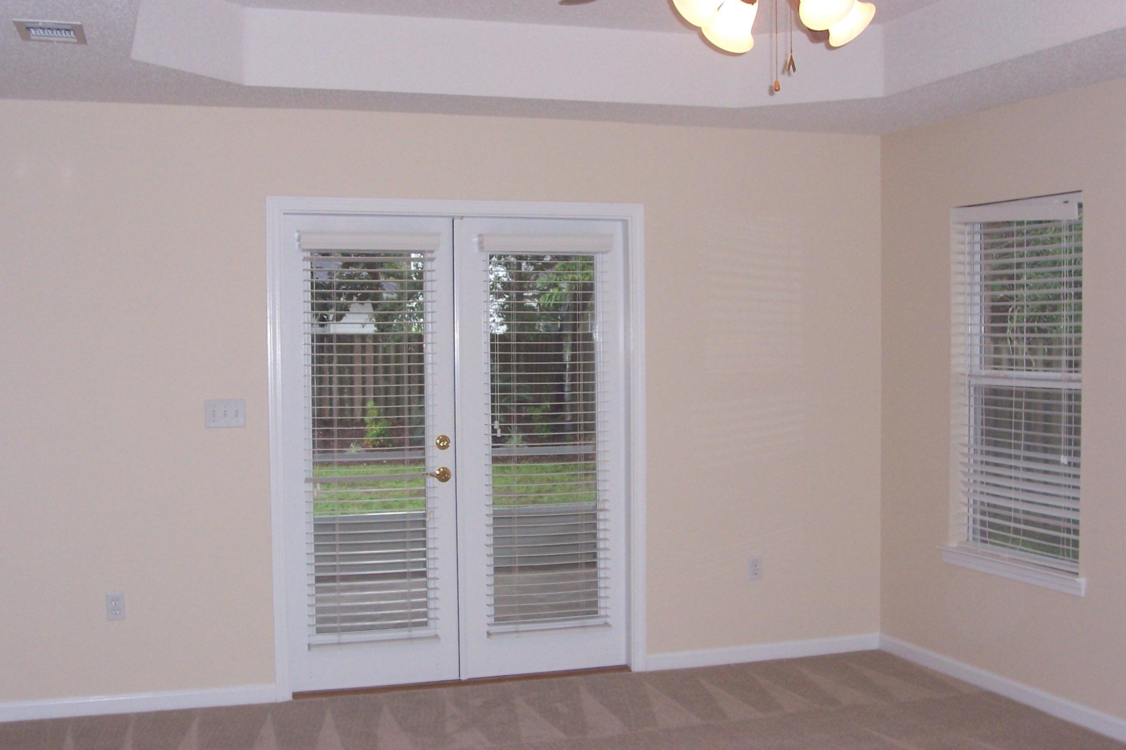 MAGNOLIA VILLAGE - Residential Lease