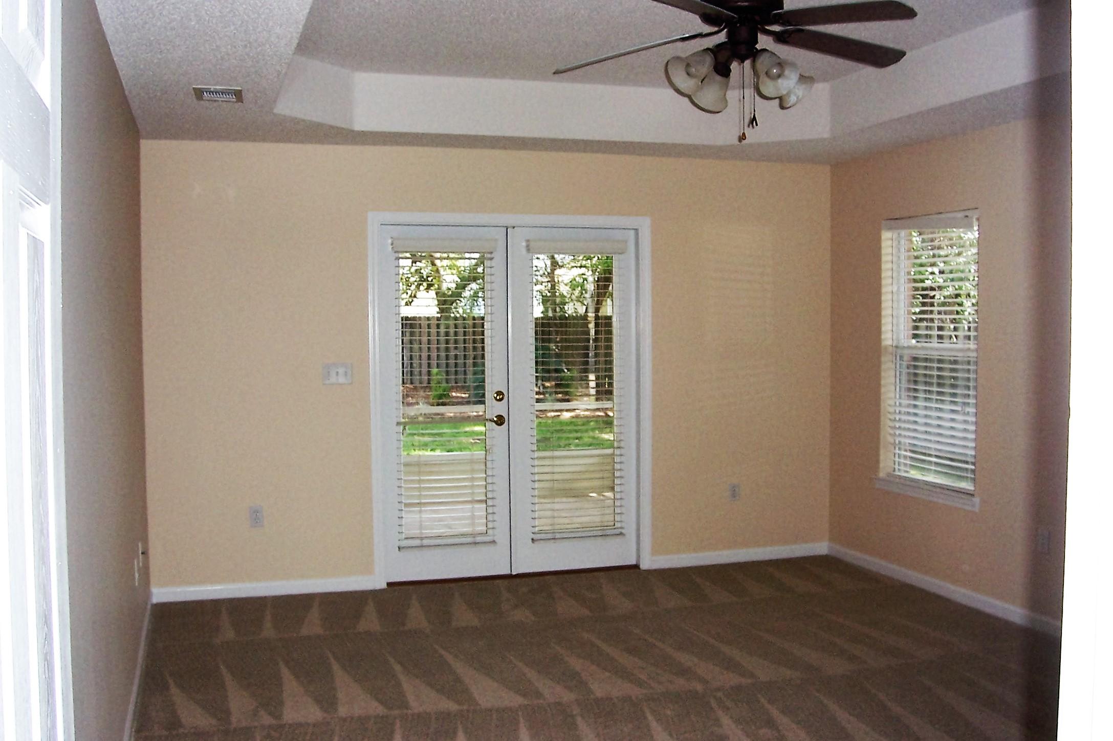 MAGNOLIA VILLAGE - Residential Lease