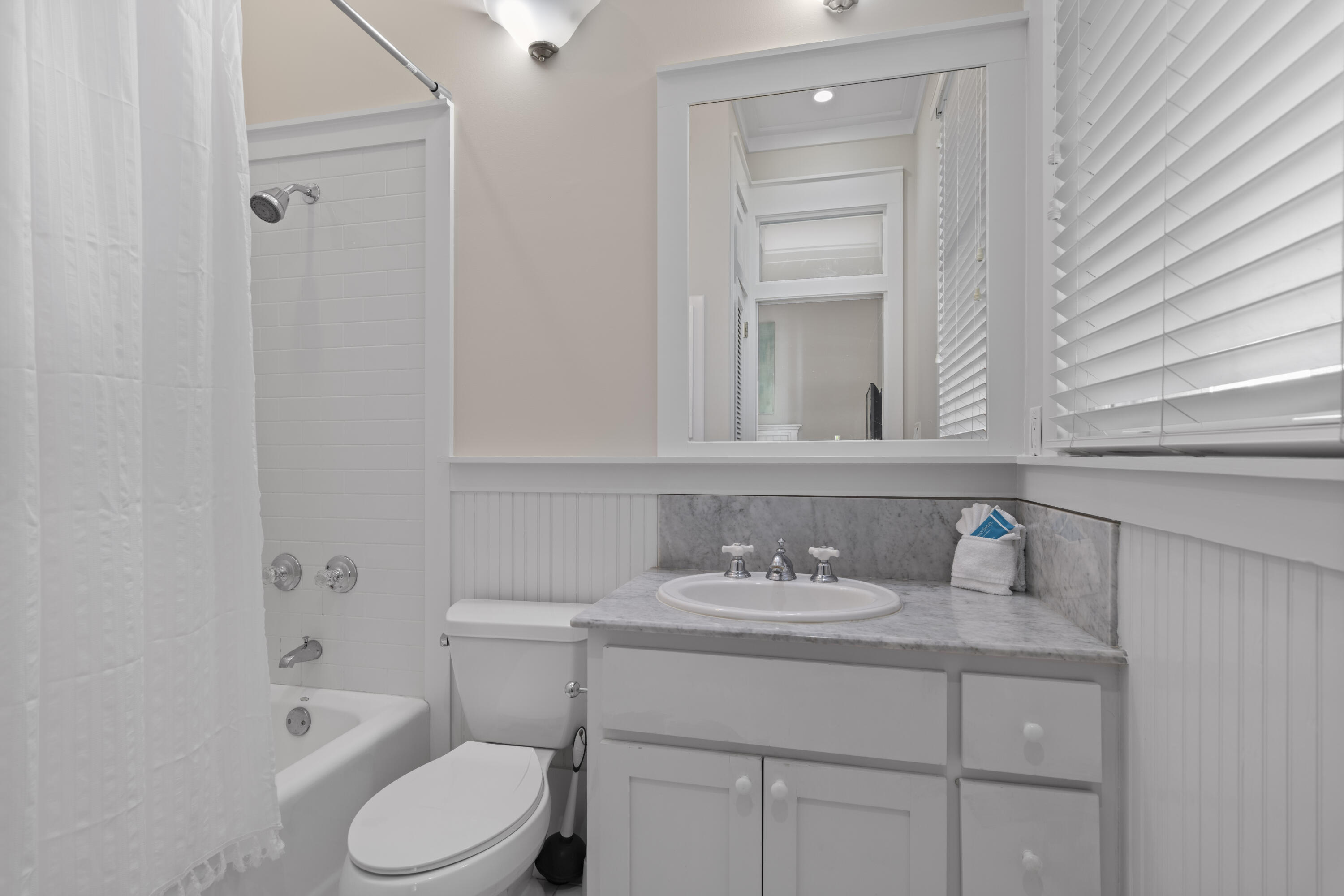 FRANGISTA BEACH 1ST ADDN - Residential