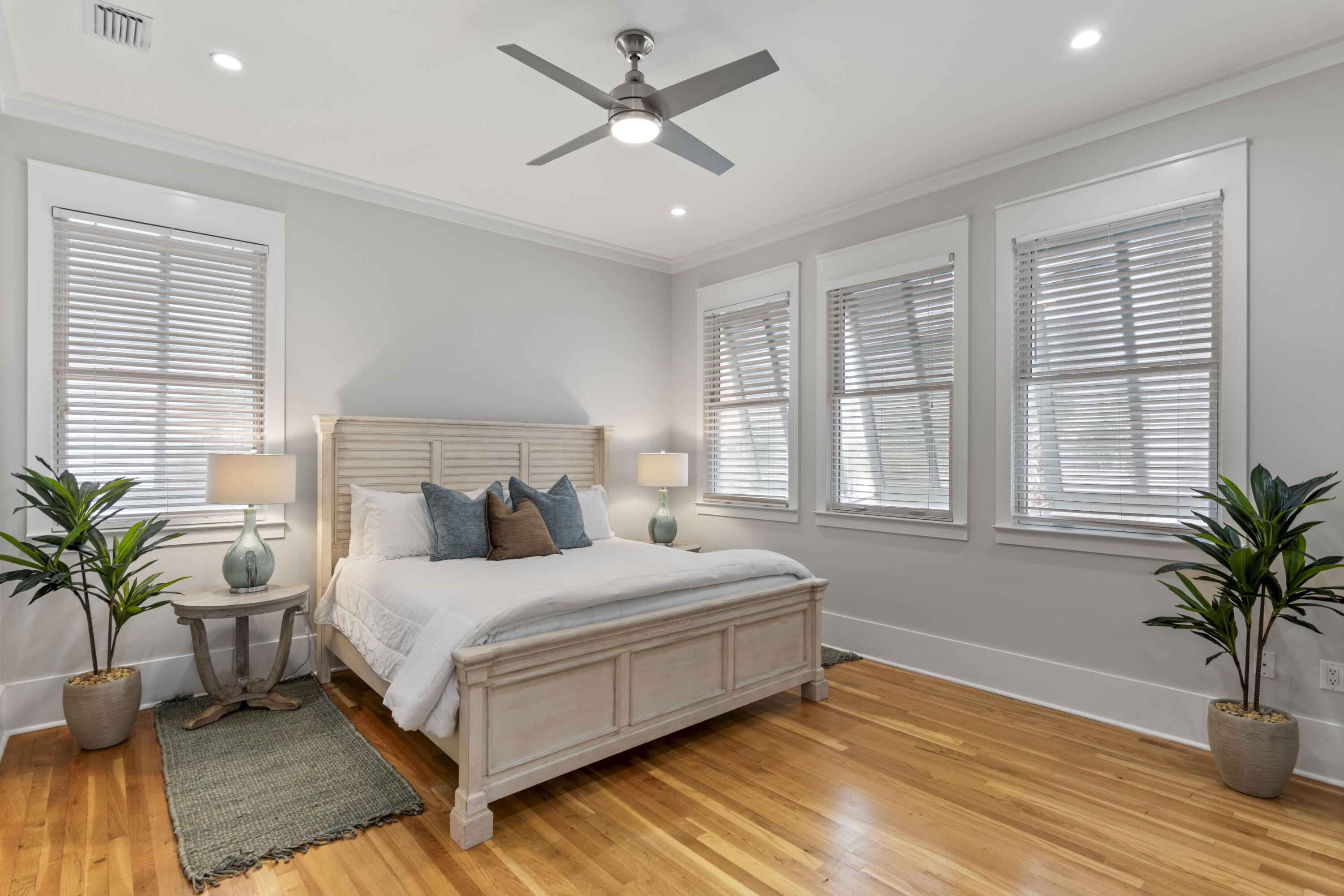 FRANGISTA BEACH 1ST ADDN - Residential