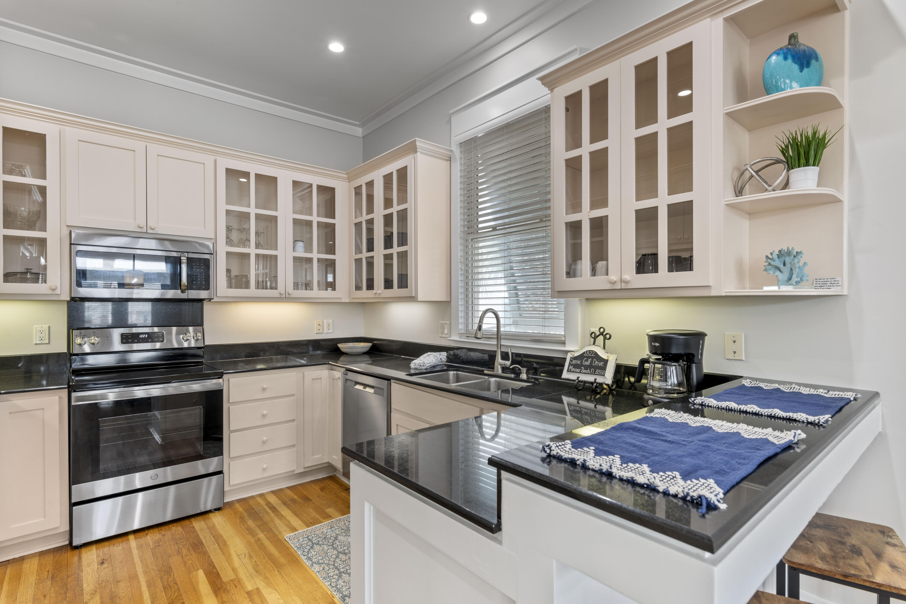 FRANGISTA BEACH 1ST ADDN - Residential