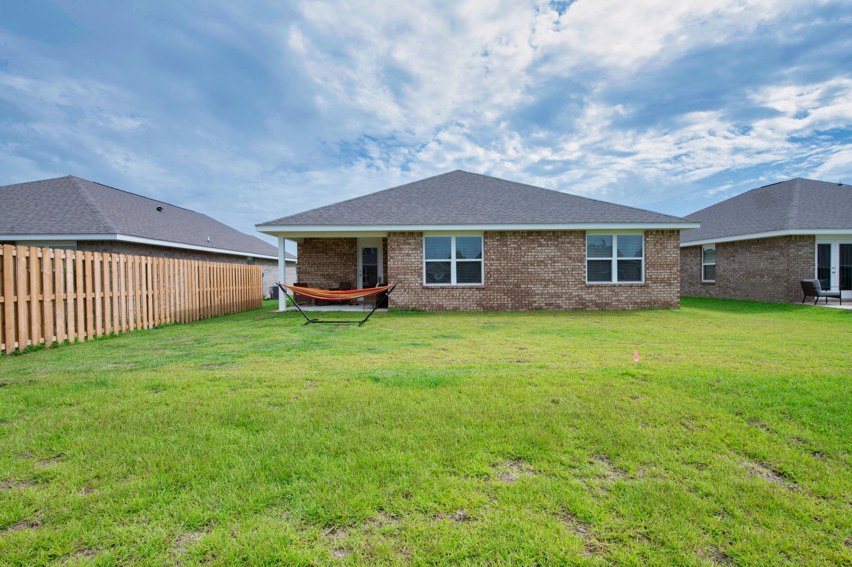Redstone Commons - Residential Lease