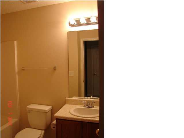 ROLLING PINES - Residential Lease