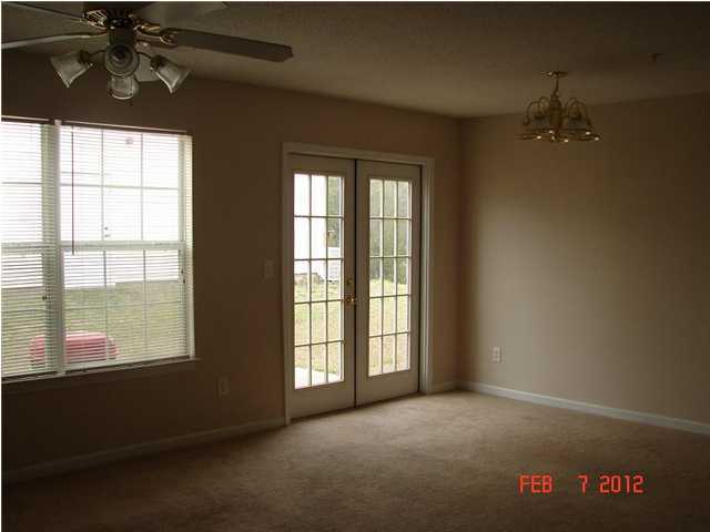 ROLLING PINES - Residential Lease