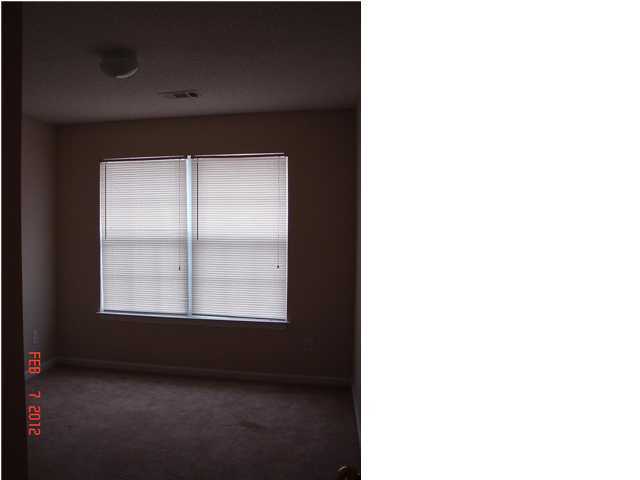ROLLING PINES - Residential Lease