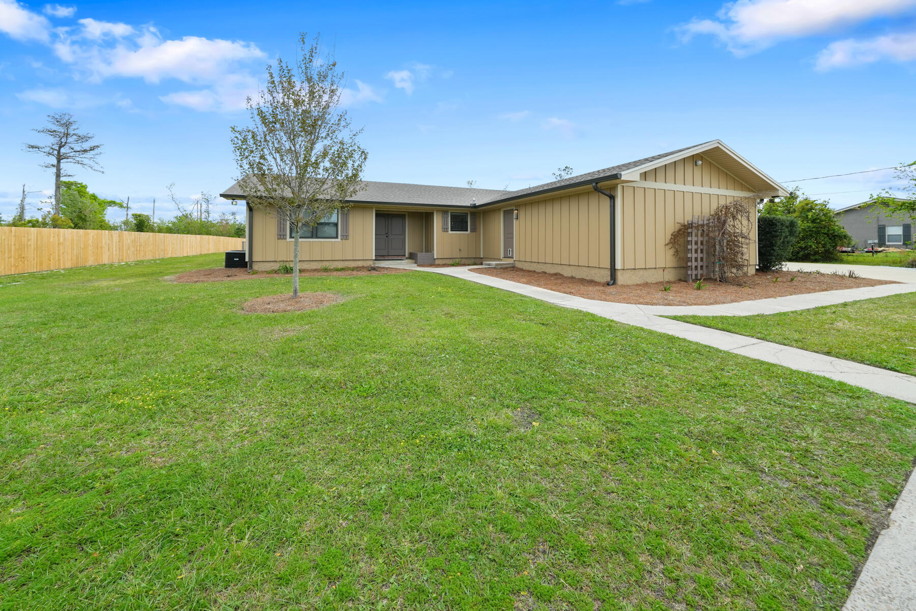 NO RECORDED SUBDIVISION - Residential