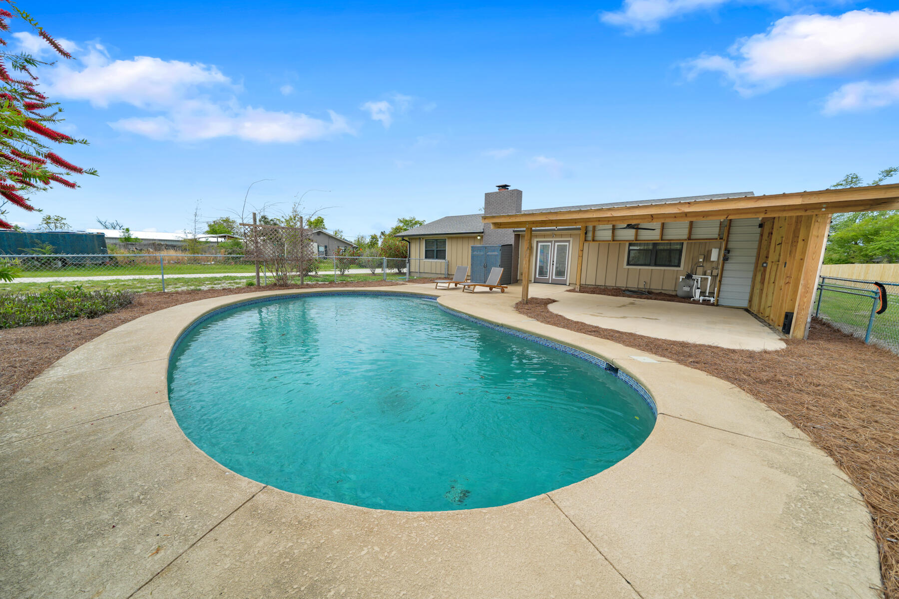 NO RECORDED SUBDIVISION - Residential