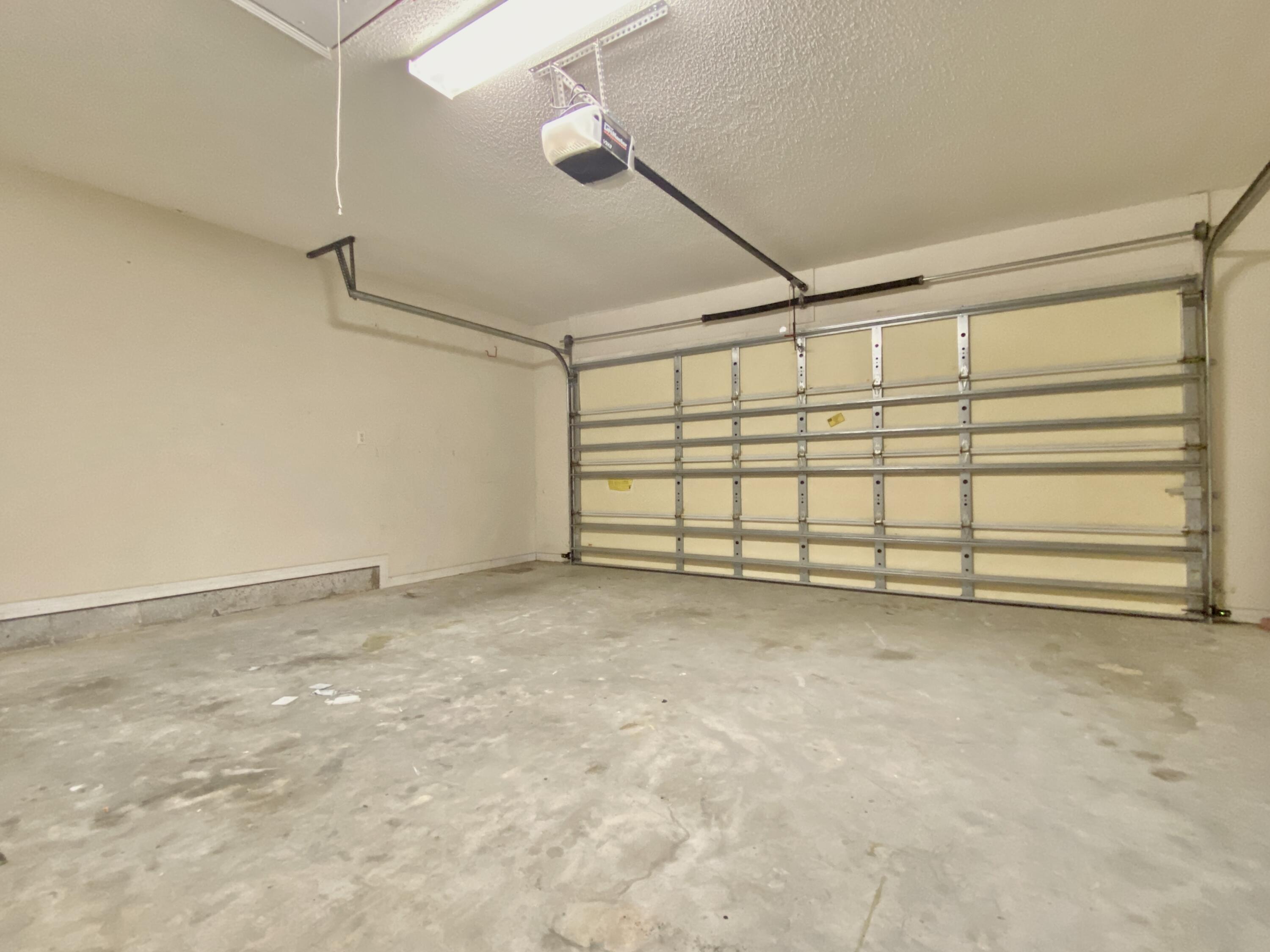 OLD BETHEL ESTATES PH I - Residential Lease