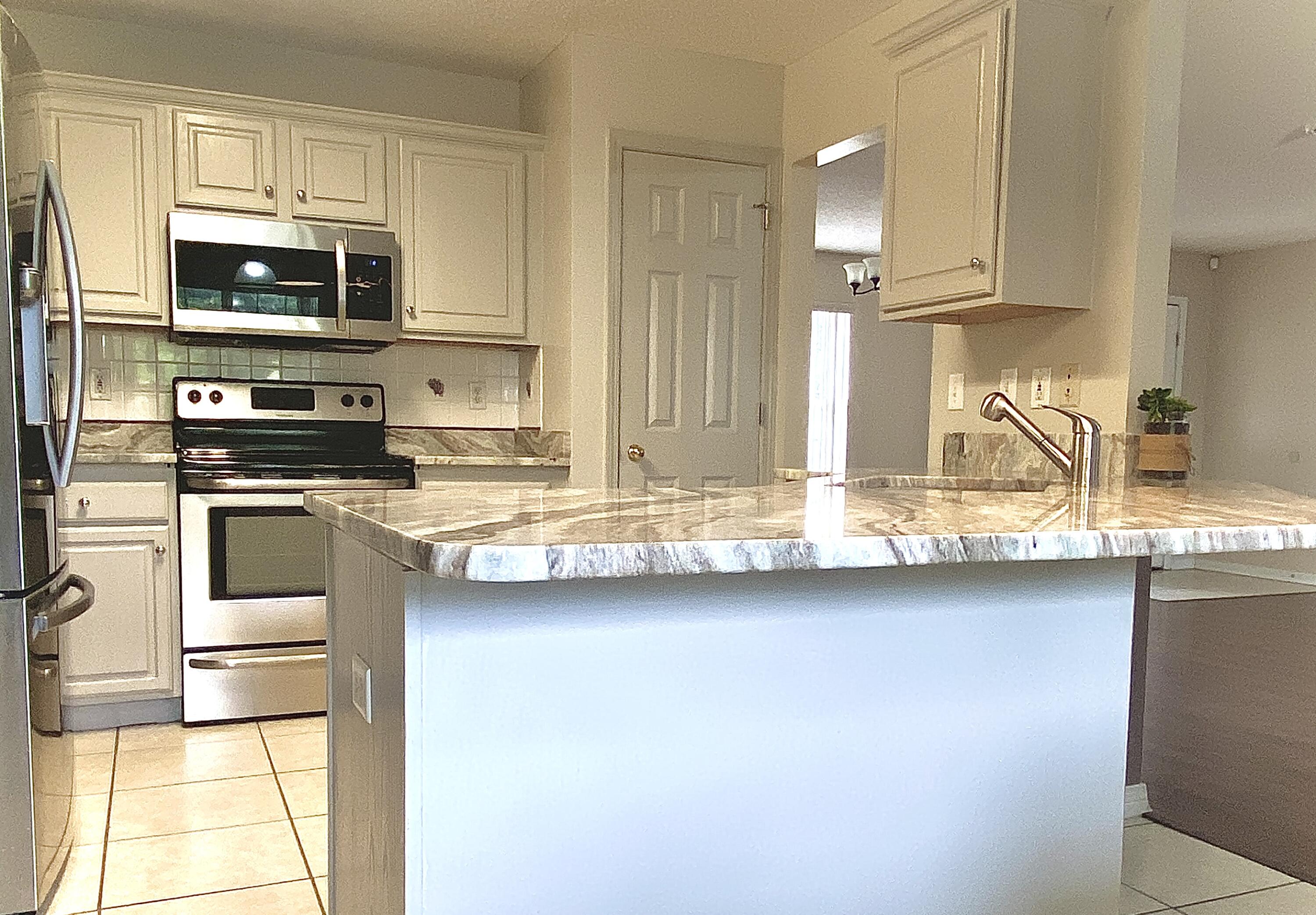 OLD BETHEL ESTATES PH I - Residential Lease