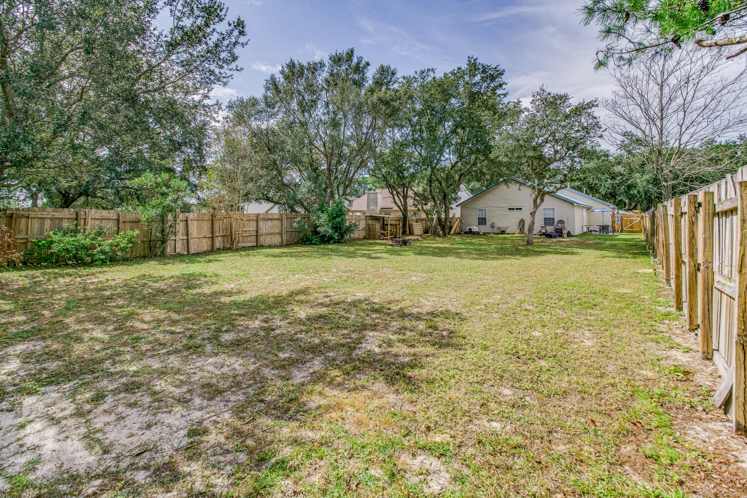 NAVARRE S/D 2ND ADDN - Residential