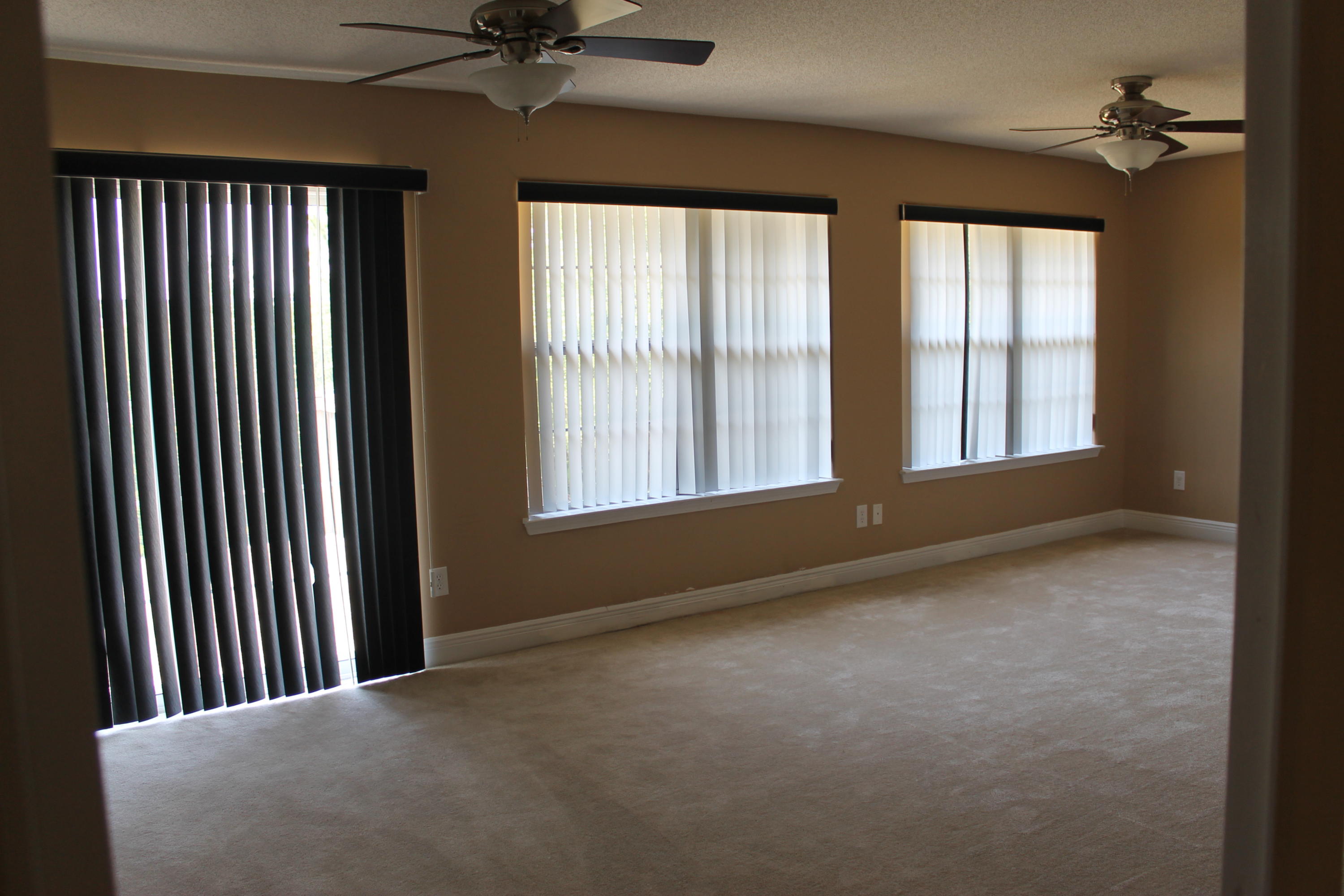 FOX VALLEY - Residential