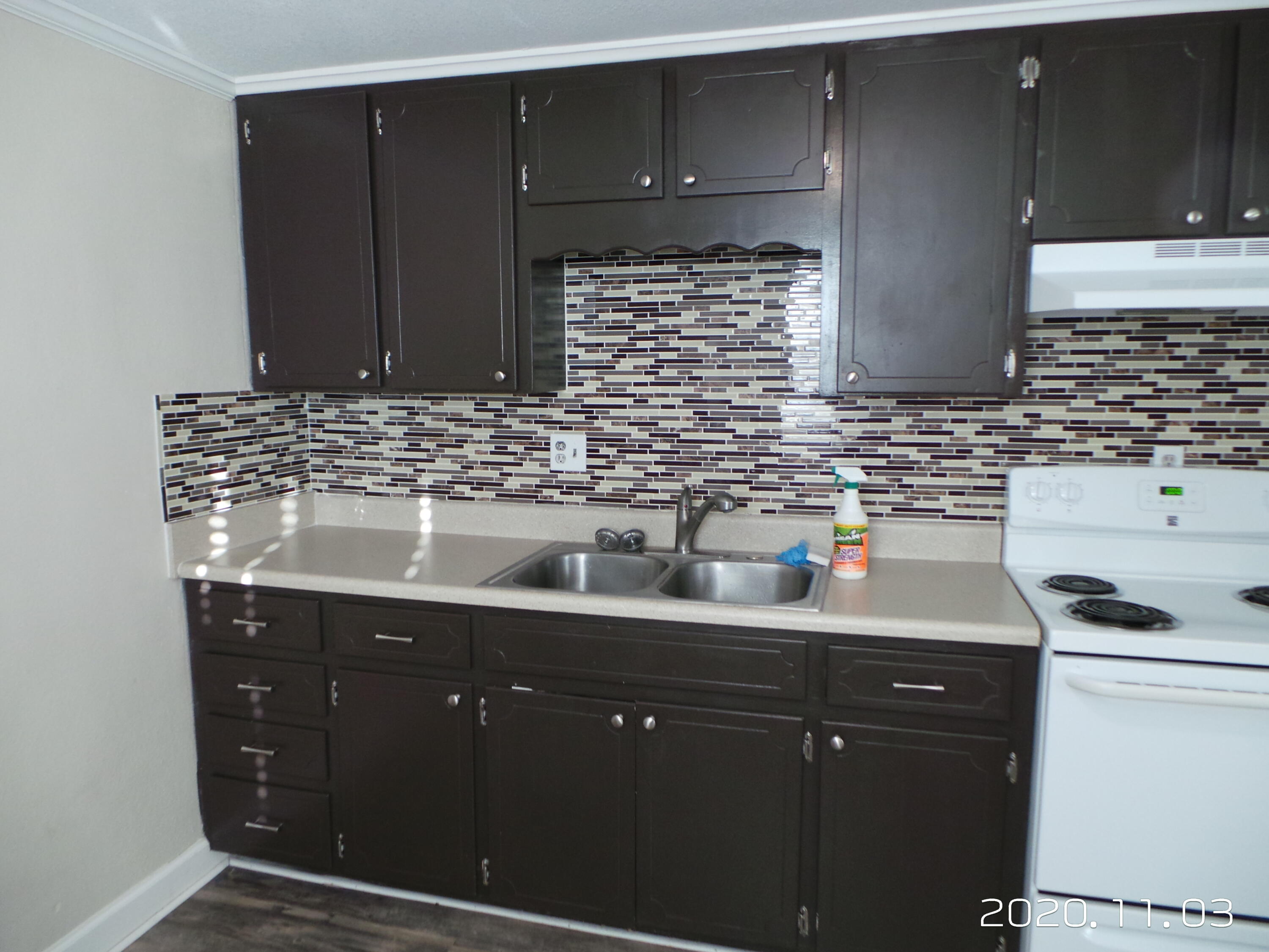 Parkway Apartments - Residential Lease