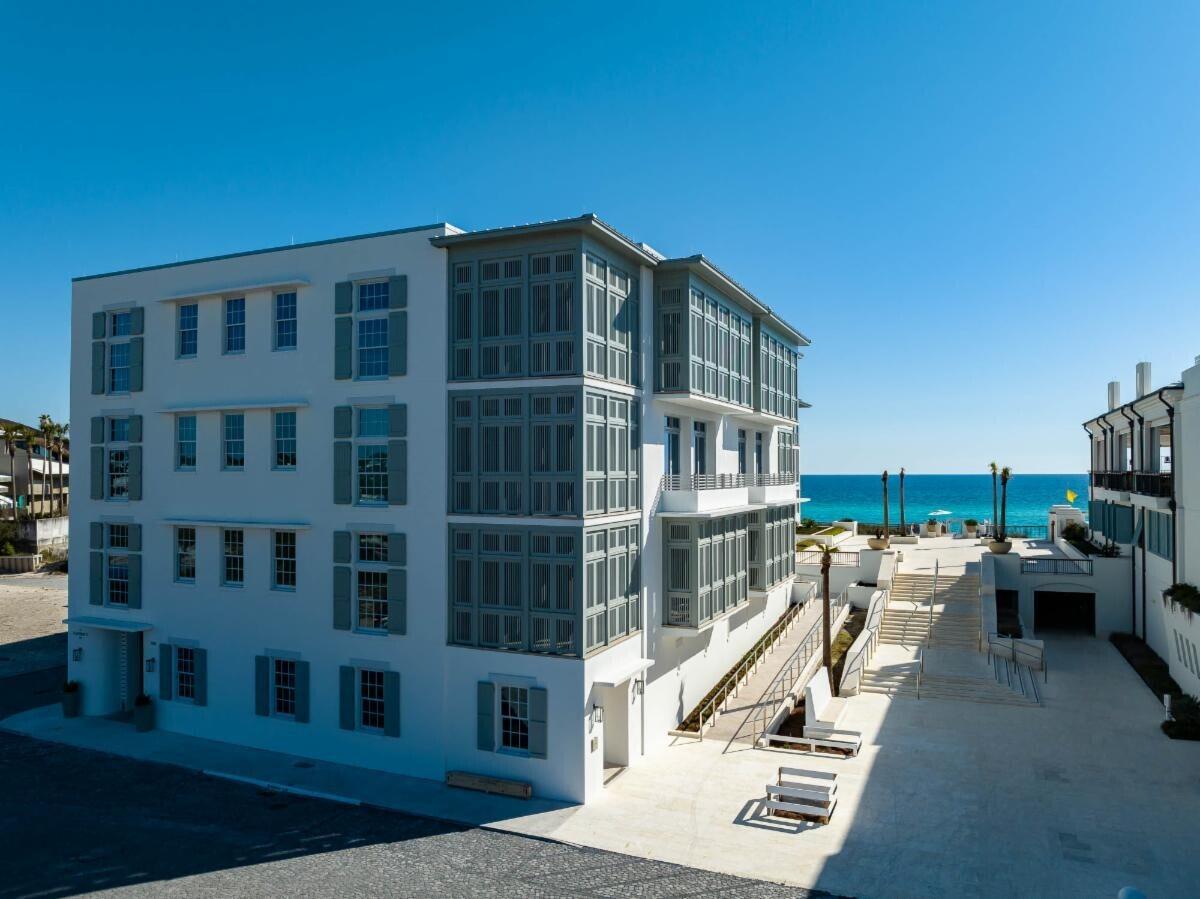 The Selene & Easterly, the newest gulf front condominium residences offered in Alys Beach. These residences deliver incredible views of Alys Beach's most enchanting assets—the pristine beach and the pure emerald waters. Both buildings will be adjacent to the private owner's Beach Club and the beach plaza. The Selene & Easterly features a total of thirteen residences with spacious floor plans, large balconies, and private storage rooms. These are rental restricted residences with no short-term rentals. Designed by Merrill, Pastor & Colgan, these are Bermudan styled residences.