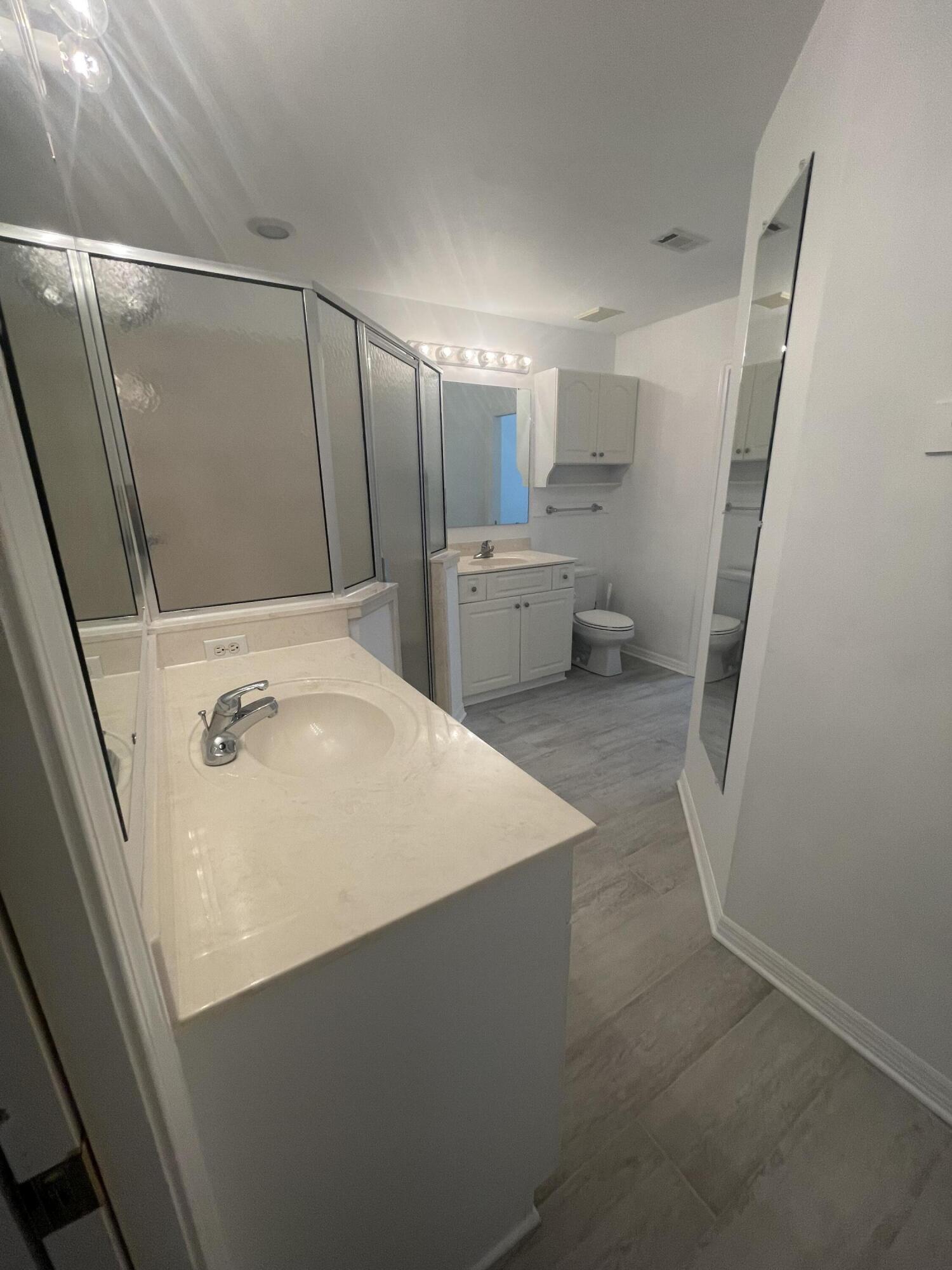 REFLECTIONS AT BLUEWATER BAY T/H - Residential Lease