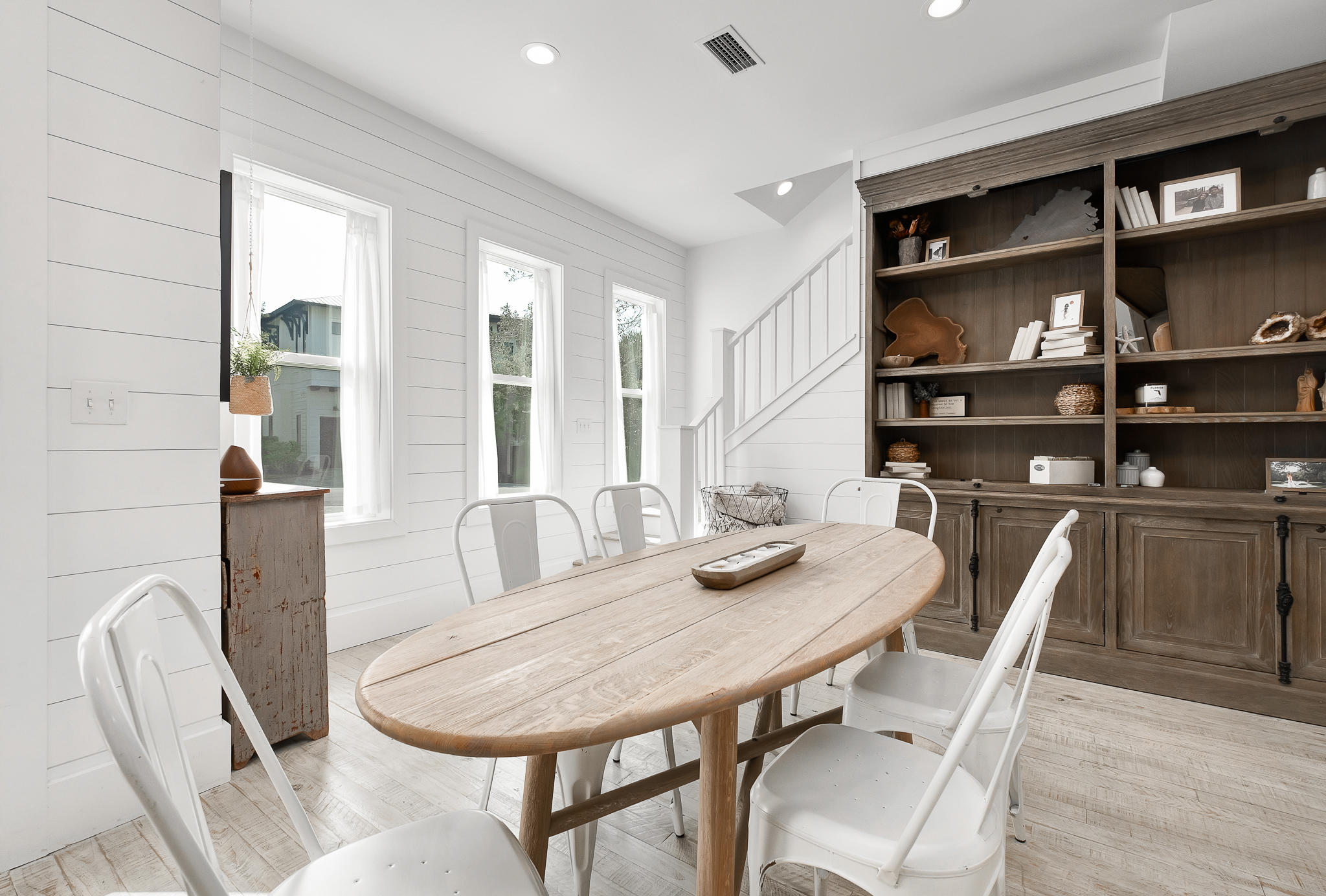 SEAGROVE VILLAGE 7TH ADD - Residential