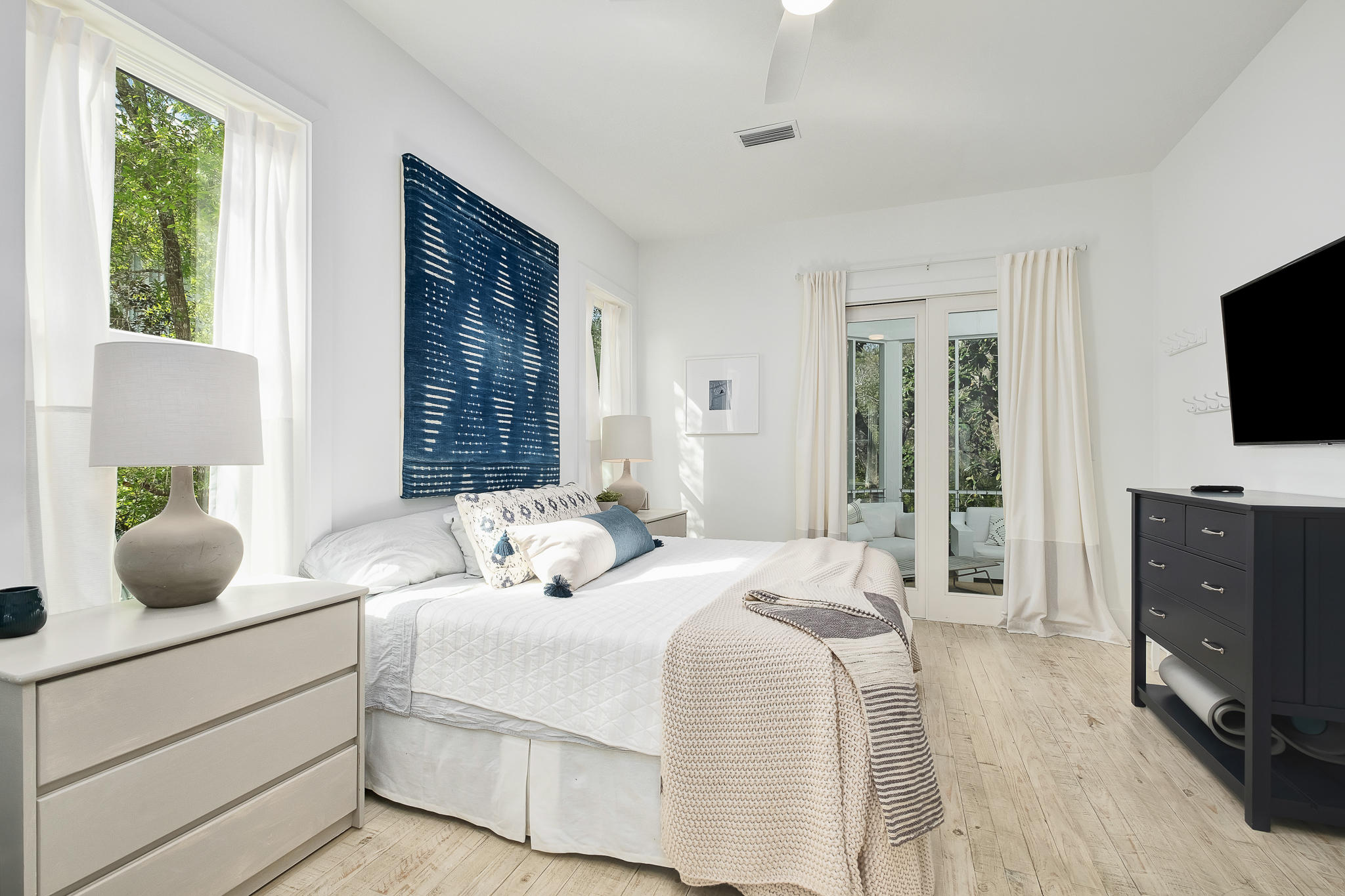 SEAGROVE VILLAGE 7TH ADD - Residential
