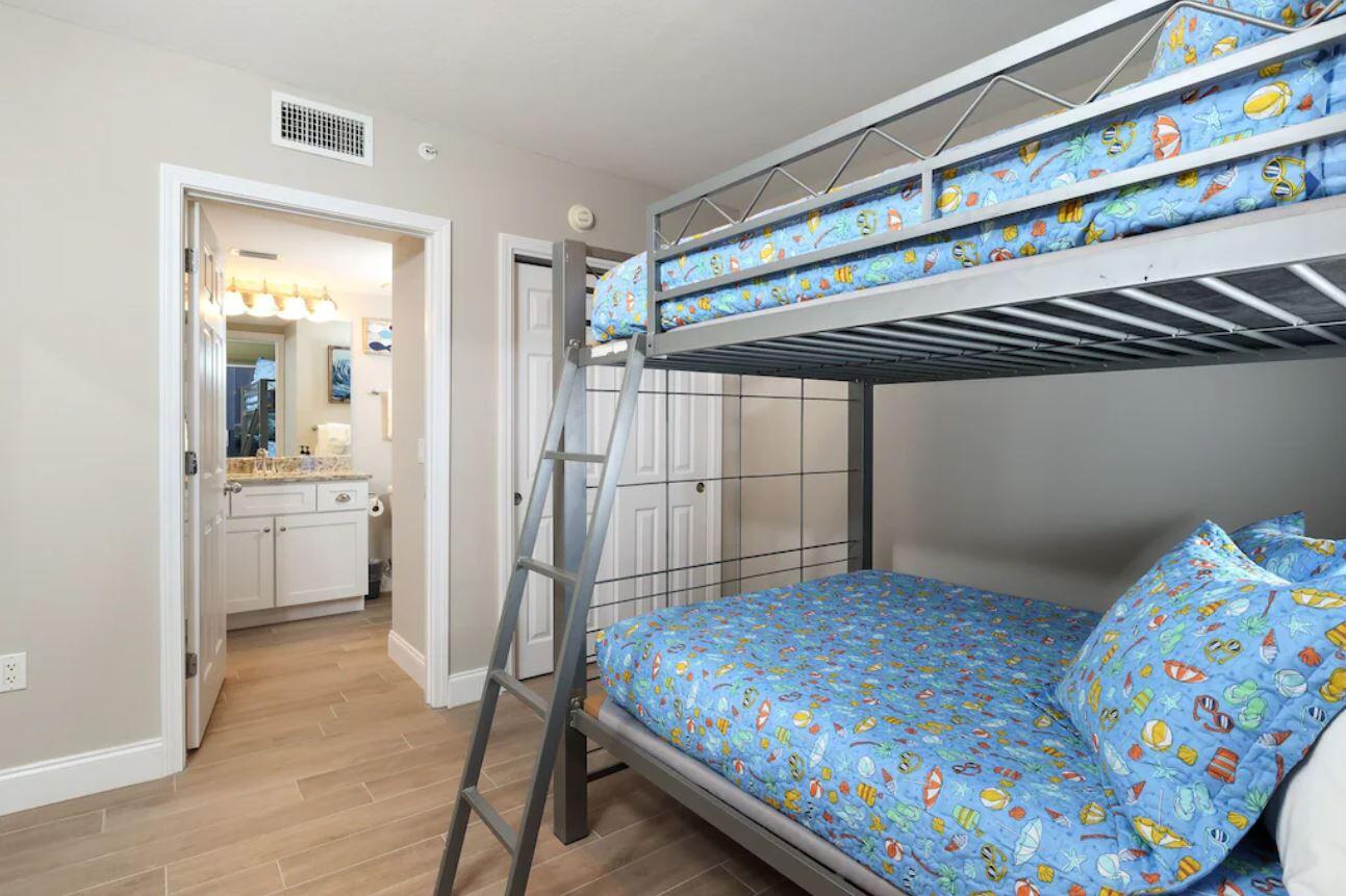 ISLAND PRINCESS - Residential