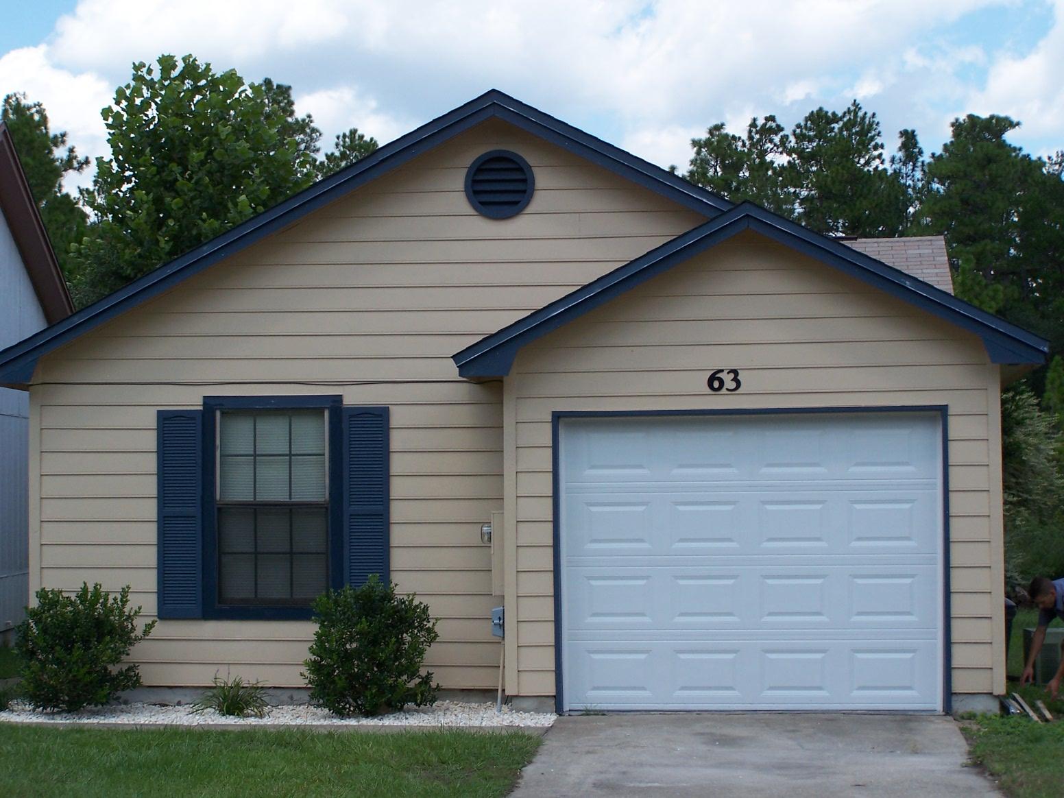 KELLY HILL ESTATES - Residential Lease