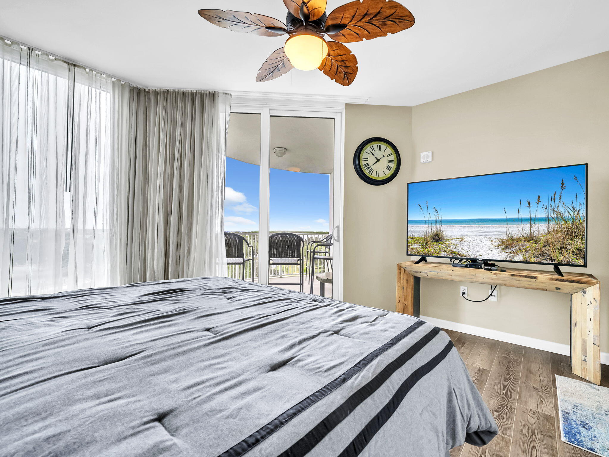 THE PALMS OF DESTIN RESORT - Residential