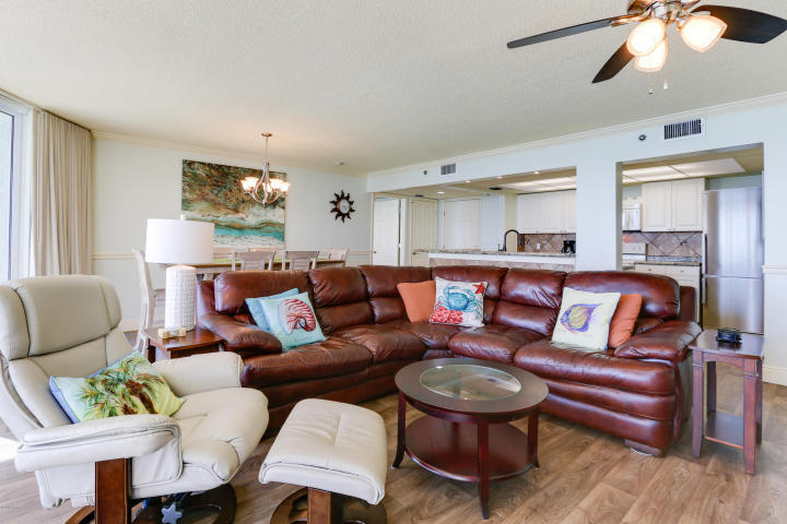 LONG BEACH - Residential