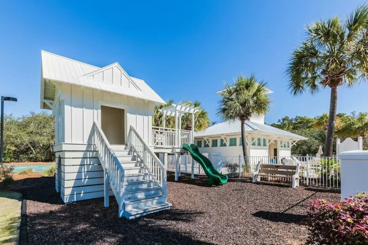 CARILLON BEACH - Residential