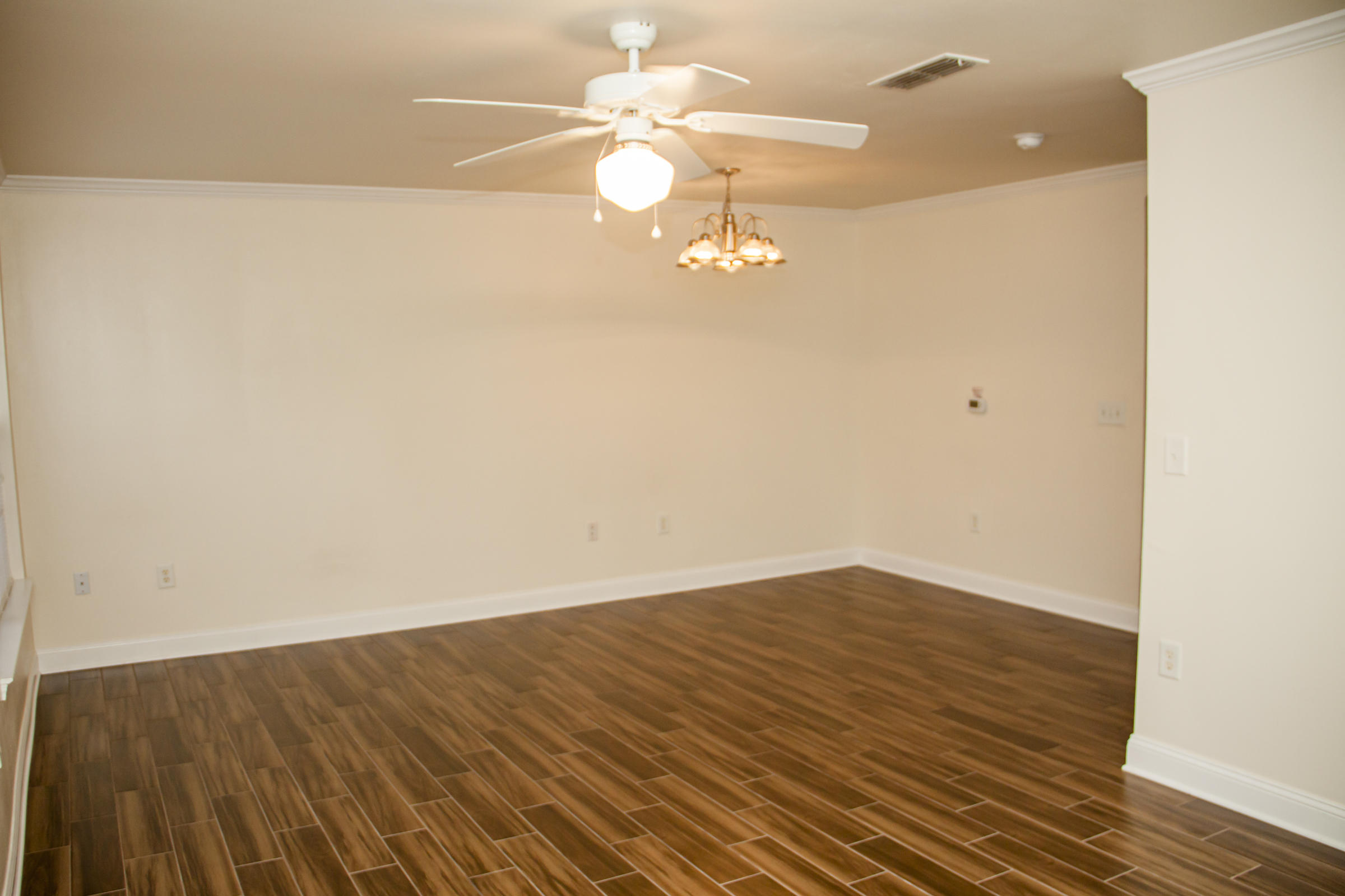 EAGLES LANDING S/D - Residential Lease