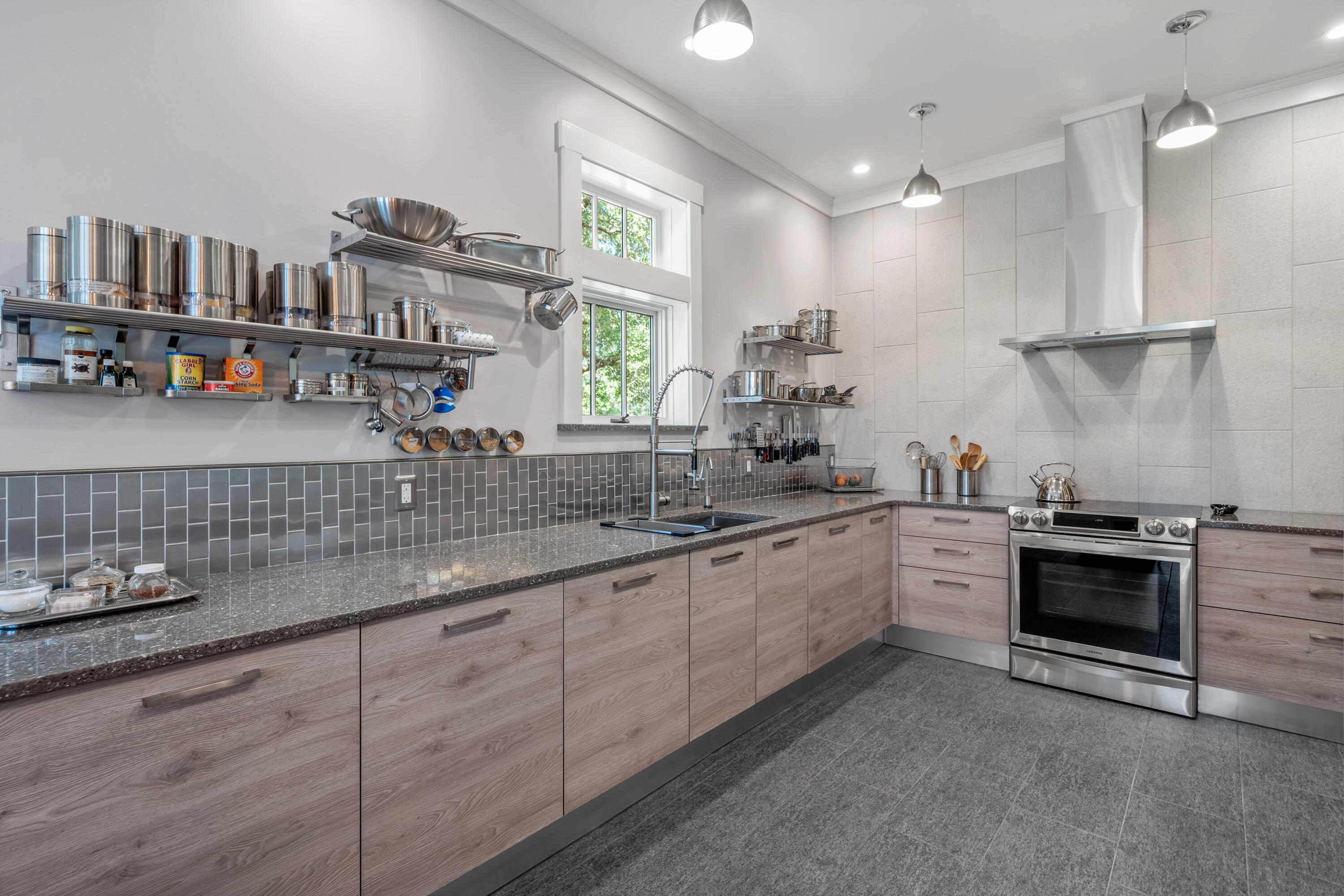 LINKSIDE AT WILD HERON - Residential