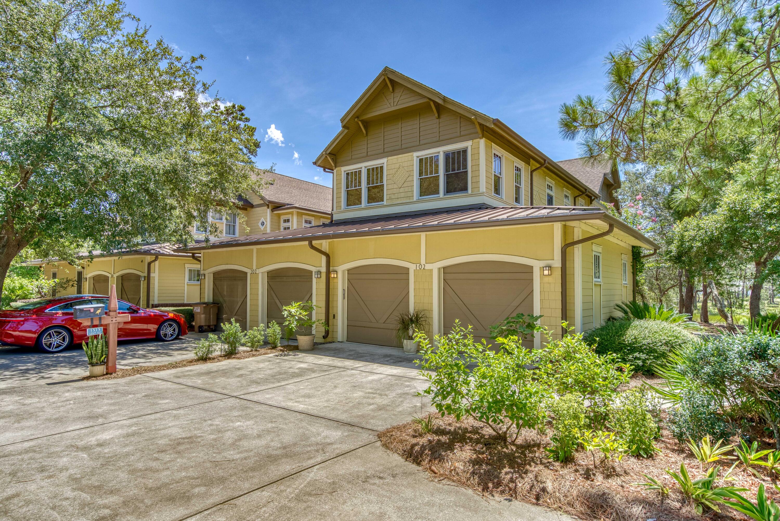 LINKSIDE AT WILD HERON - Residential