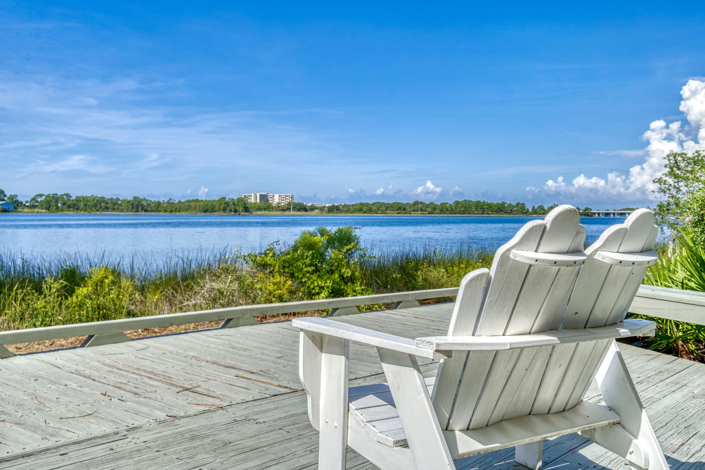LINKSIDE AT WILD HERON - Residential