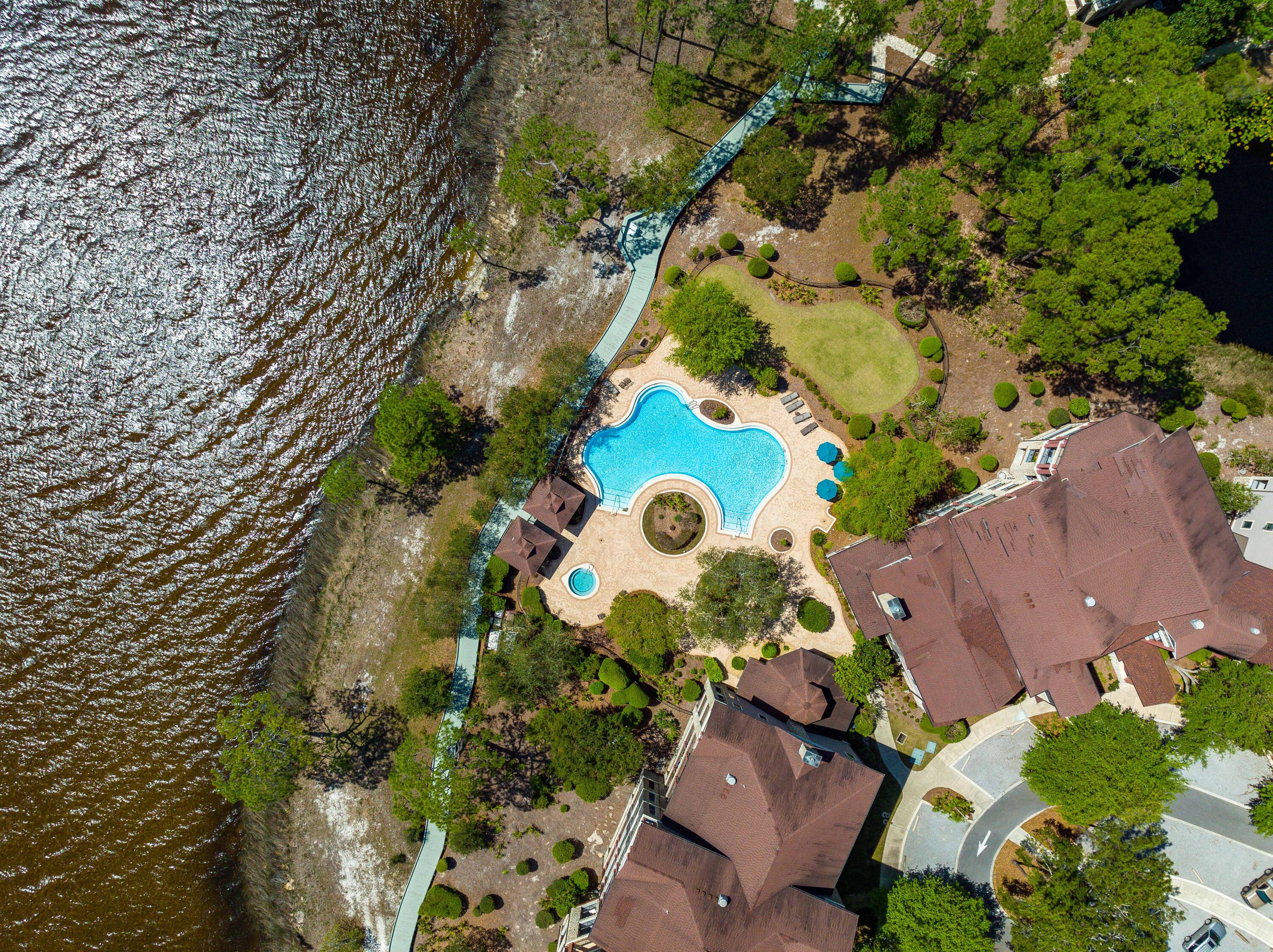 LINKSIDE AT WILD HERON - Residential