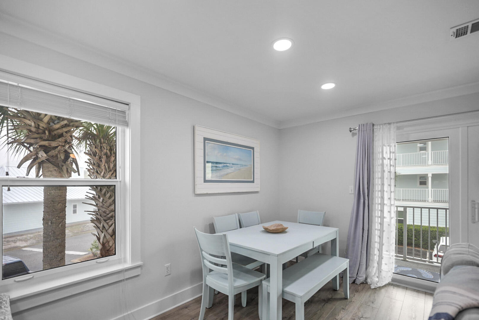 BEACHSIDE VILLAS CONDO - Residential
