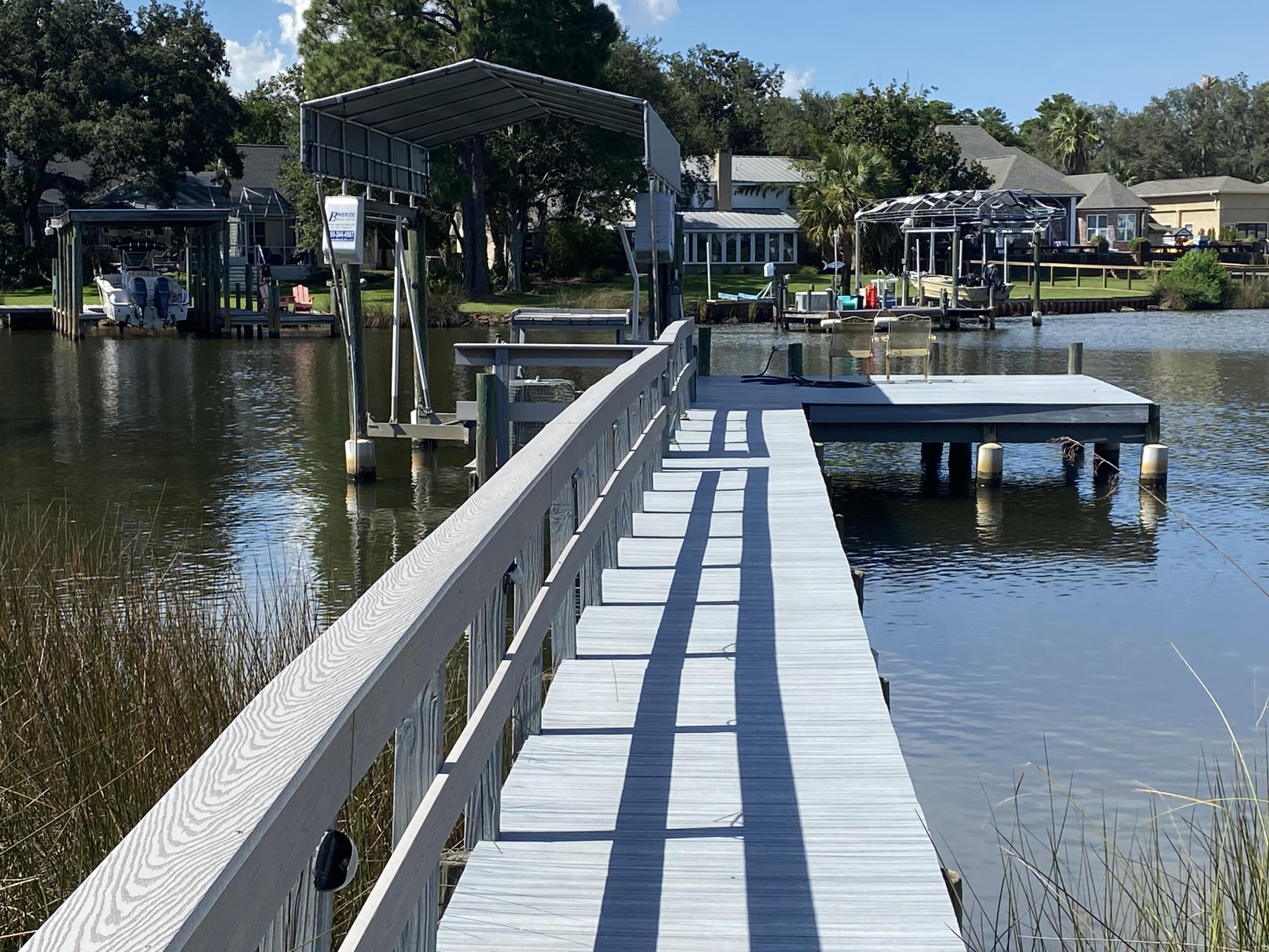 INDIAN BAYOU - Residential