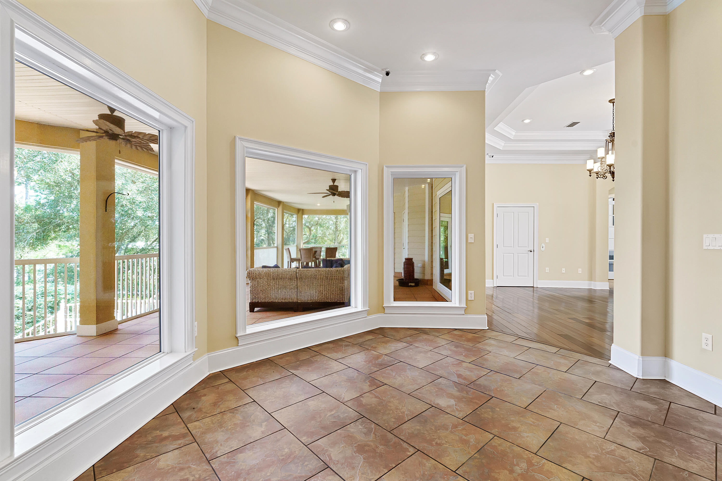 BOTANY BAYOU - Residential