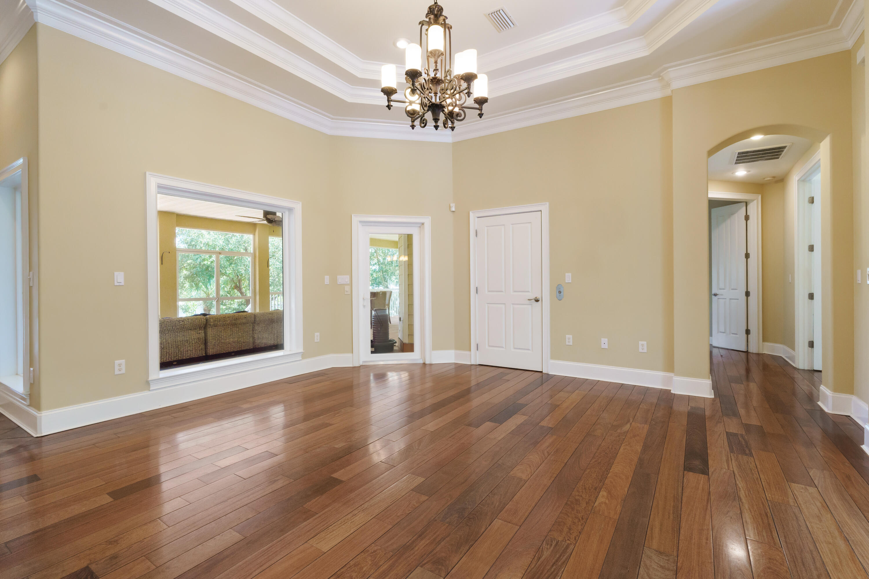 BOTANY BAYOU - Residential
