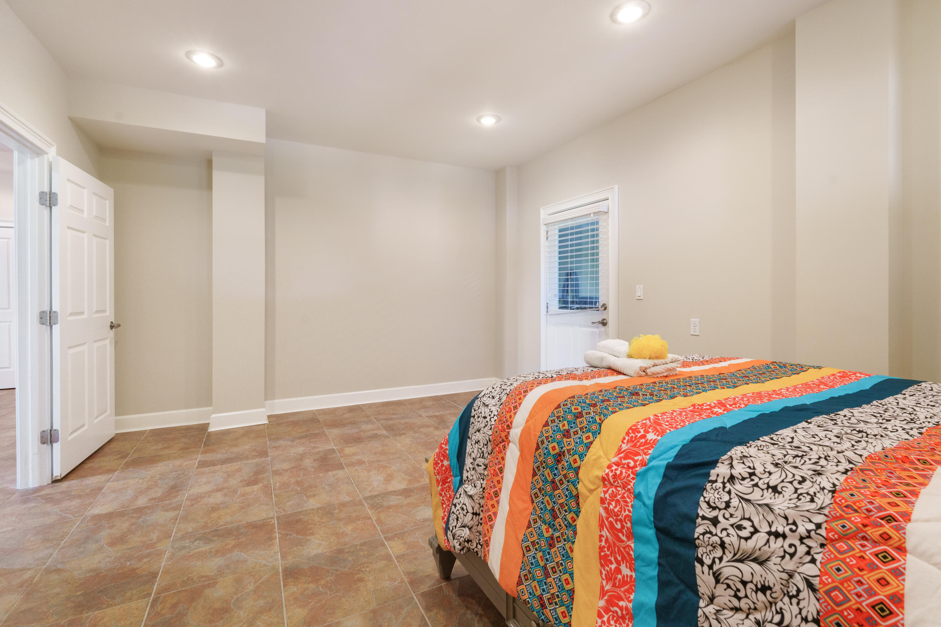 BOTANY BAYOU - Residential