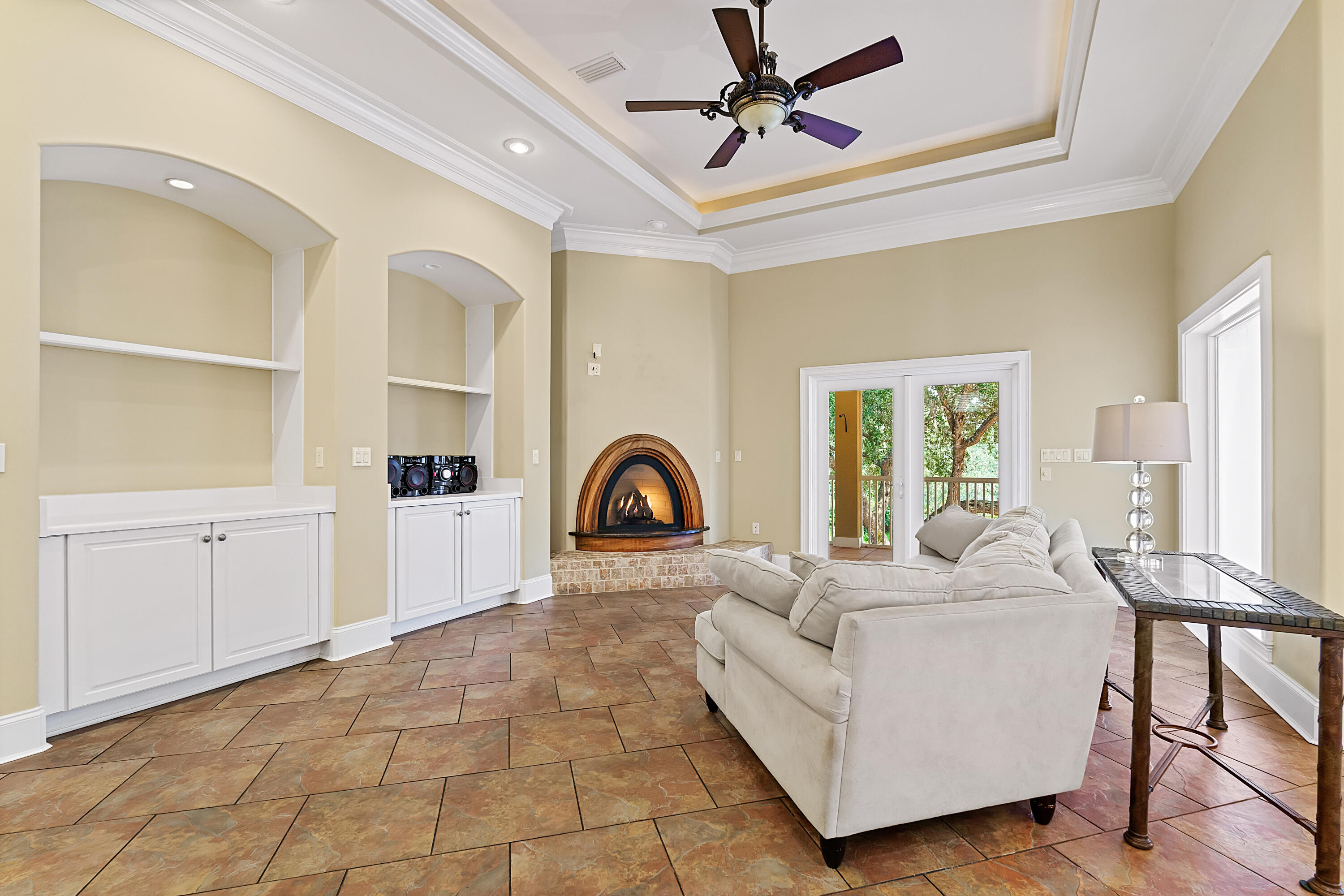 BOTANY BAYOU - Residential