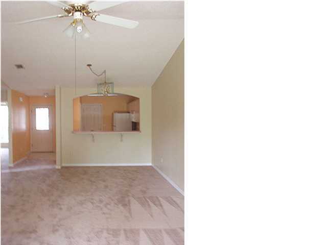 NAVARRE S/D 1ST ADDN - Residential Lease