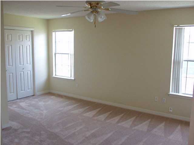 NAVARRE S/D 1ST ADDN - Residential Lease