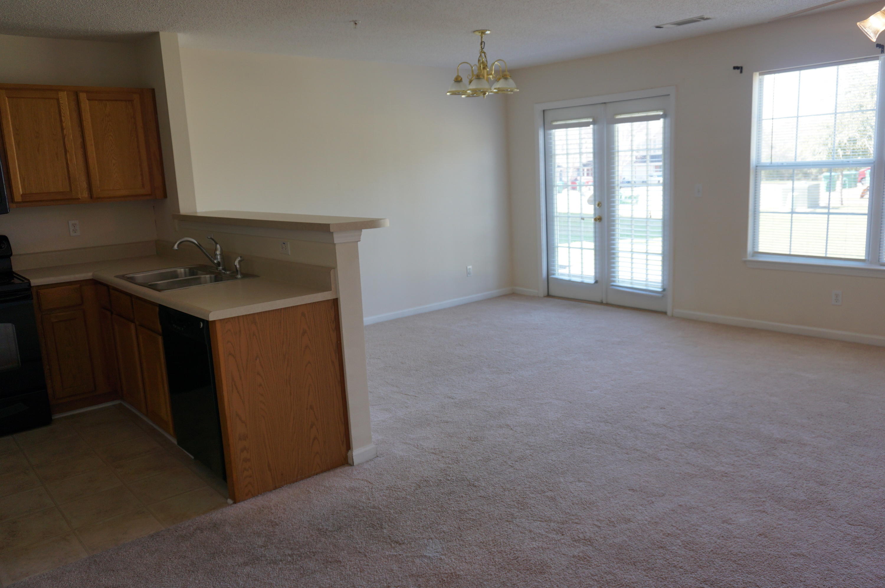 ROLLING PINES T/H LOT 80 BLK C - Residential Lease