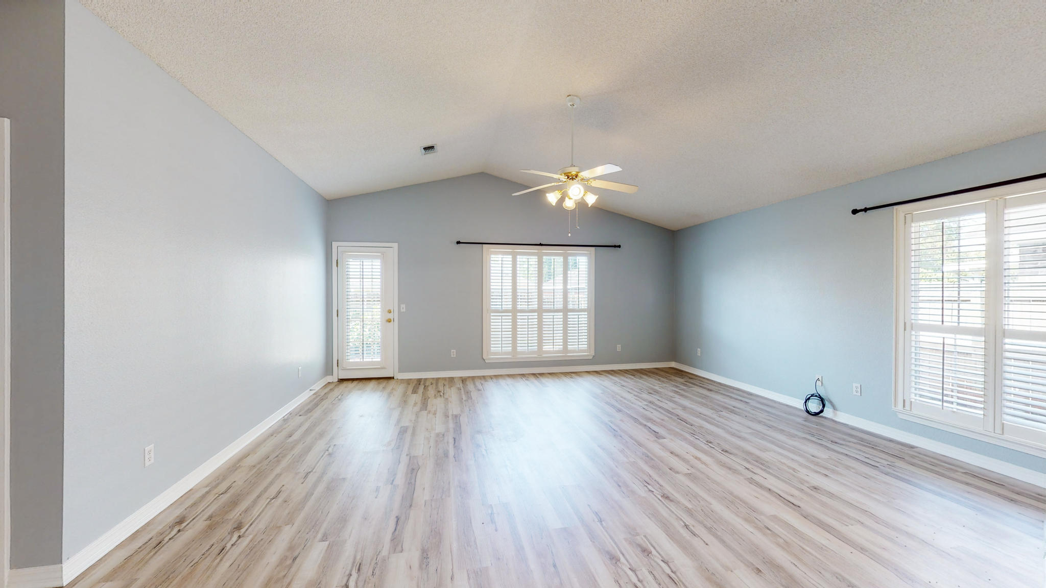 WATERFORD ESTATES S/D - Residential Lease