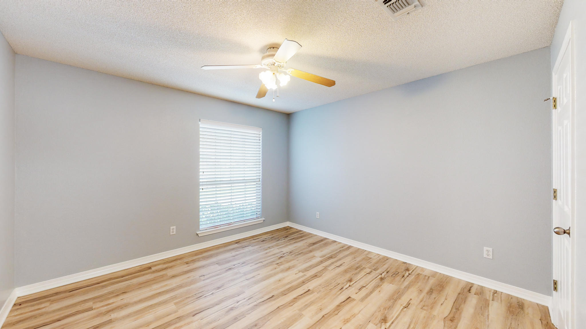 WATERFORD ESTATES S/D - Residential Lease