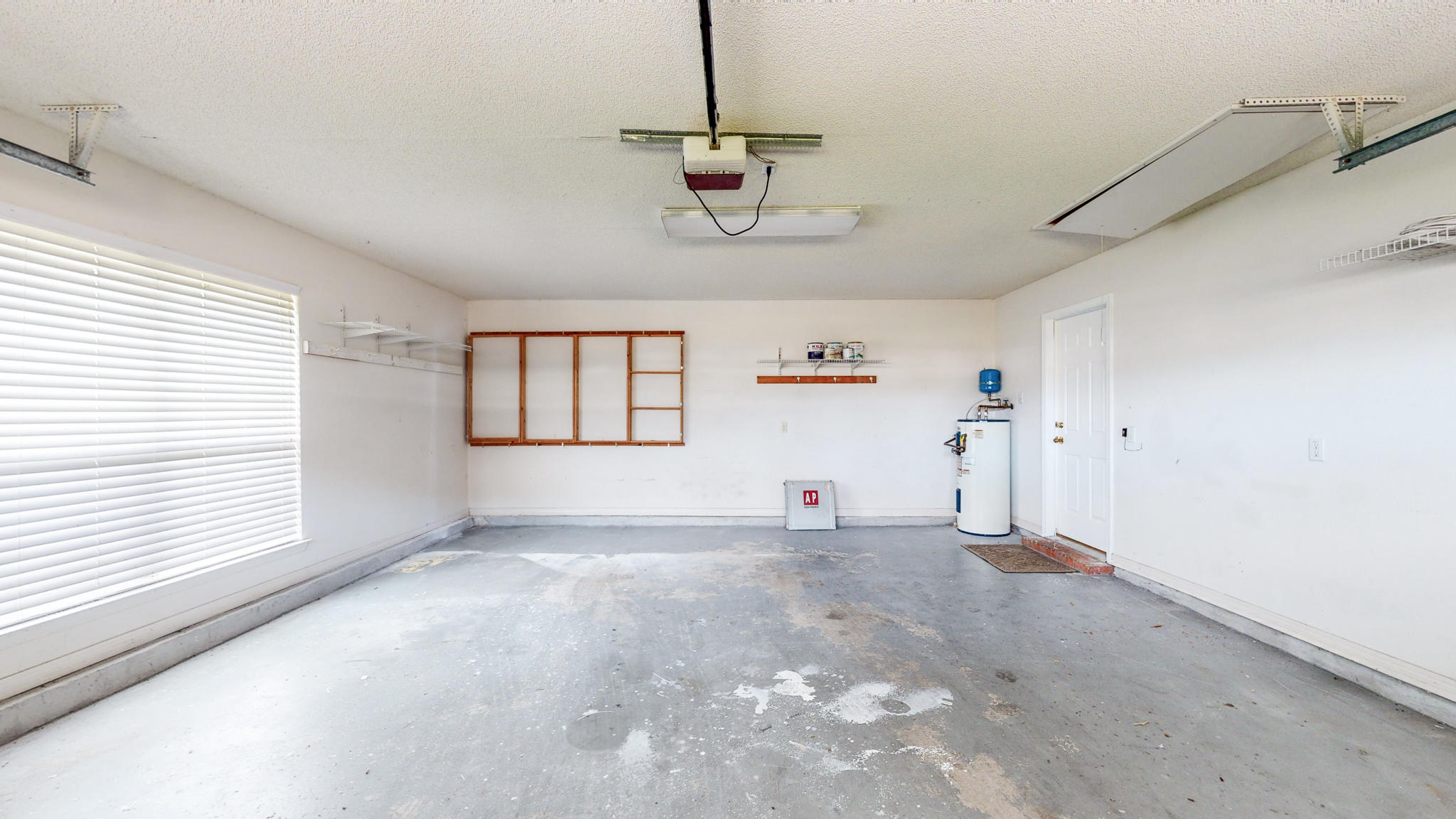 WATERFORD ESTATES S/D - Residential Lease