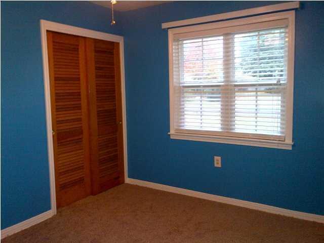 BAYOU WOODS - Residential Lease