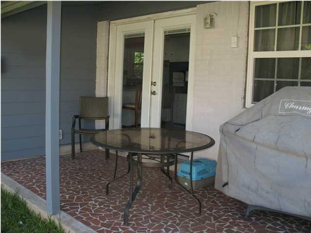 BAYOU WOODS - Residential Lease